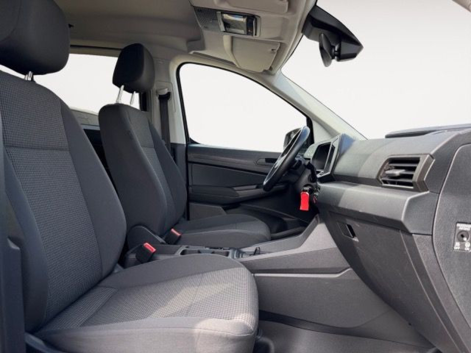 Volkswagen - Caddy_16