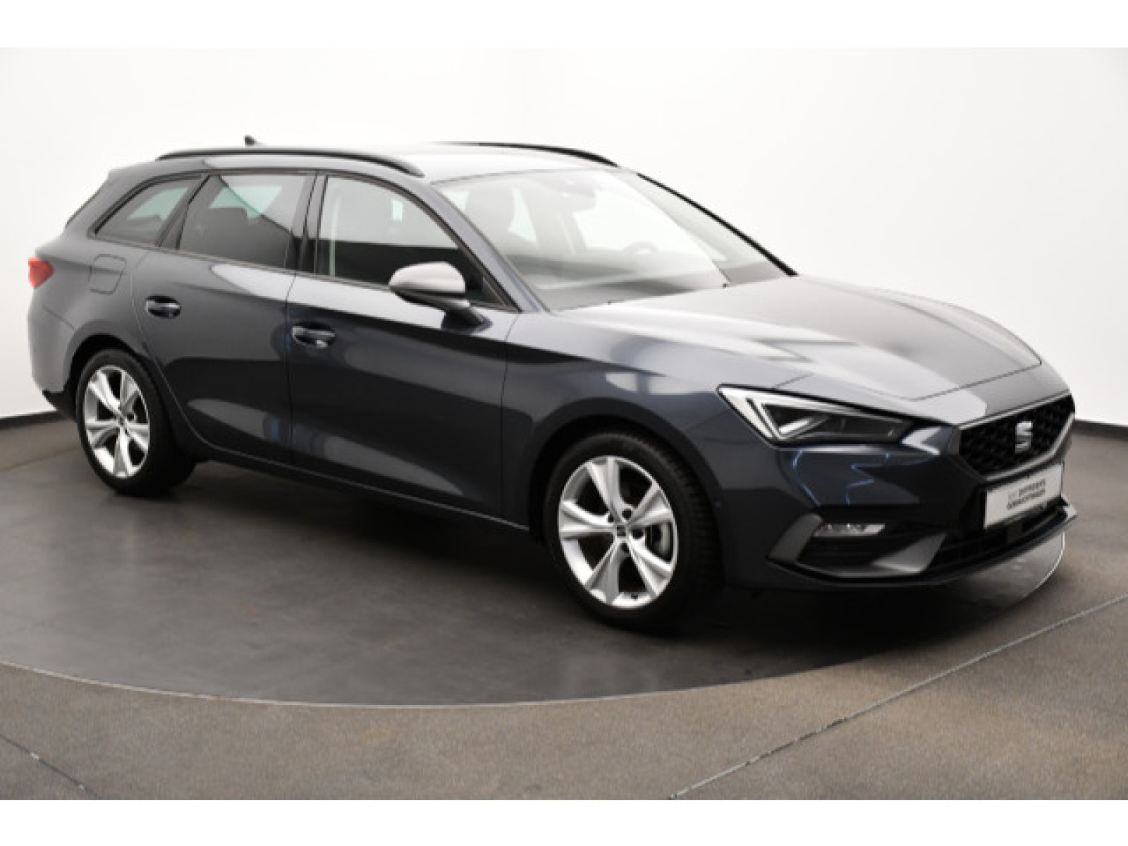 diagonal-frontansicht-aussen