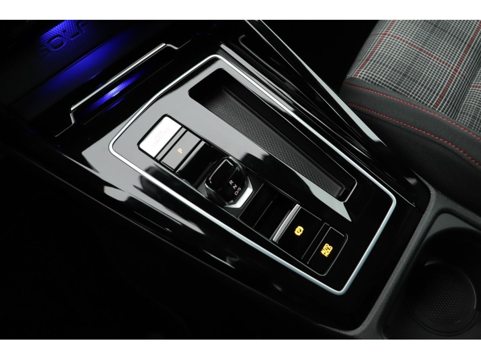 Volkswagen - Golf GTI_12 Volkswagen - Golf GTI_12