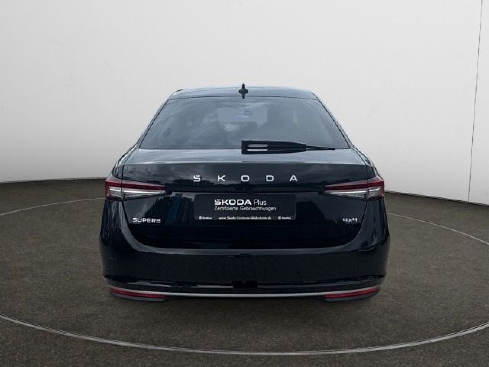 Škoda - Superb_4