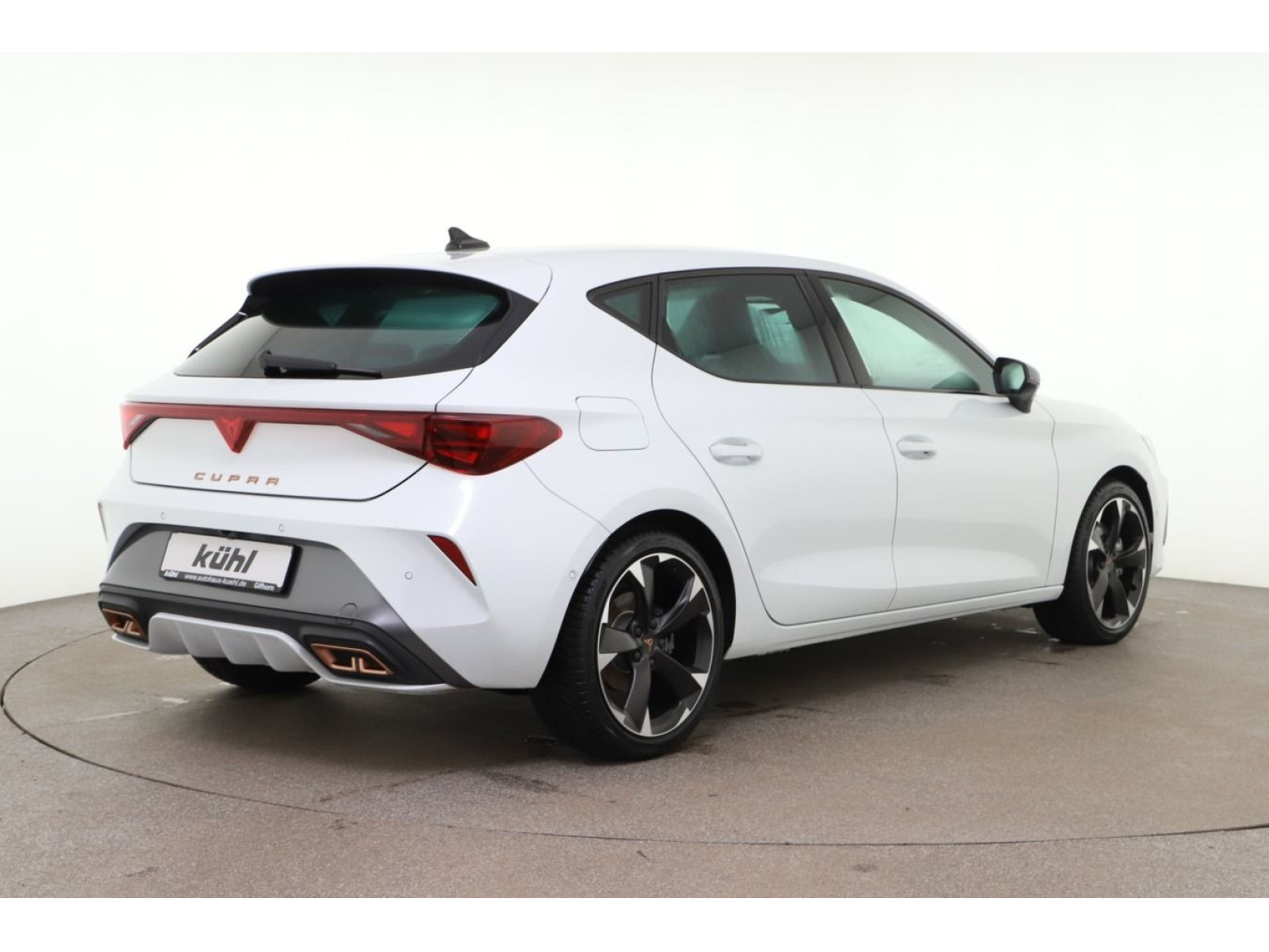 diagonalansicht-hinten-aussen