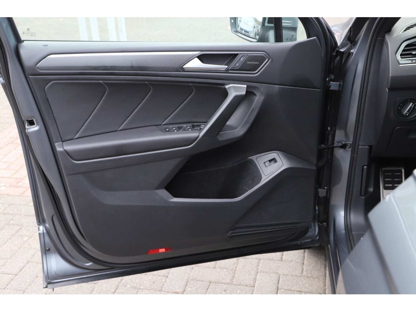 Volkswagen - Tiguan Allspace_15 Volkswagen - Tiguan Allspace_15
