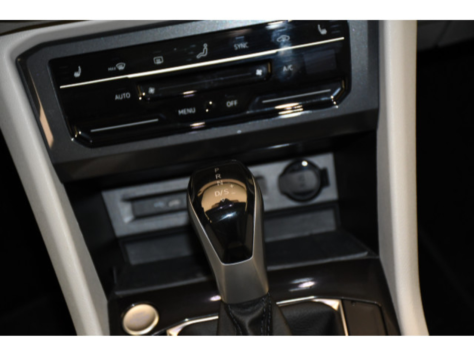 Volkswagen - Tiguan Allspace_6