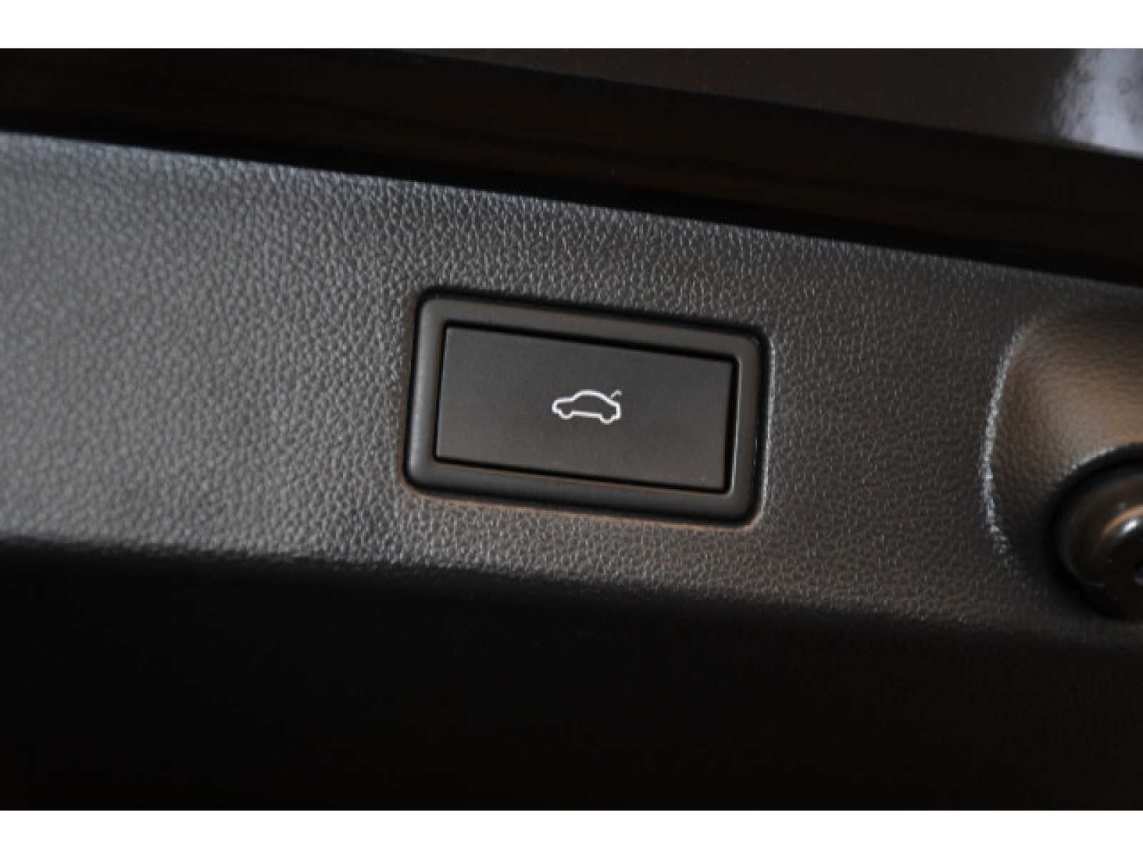 Volkswagen - Arteon Shooting Brake_13