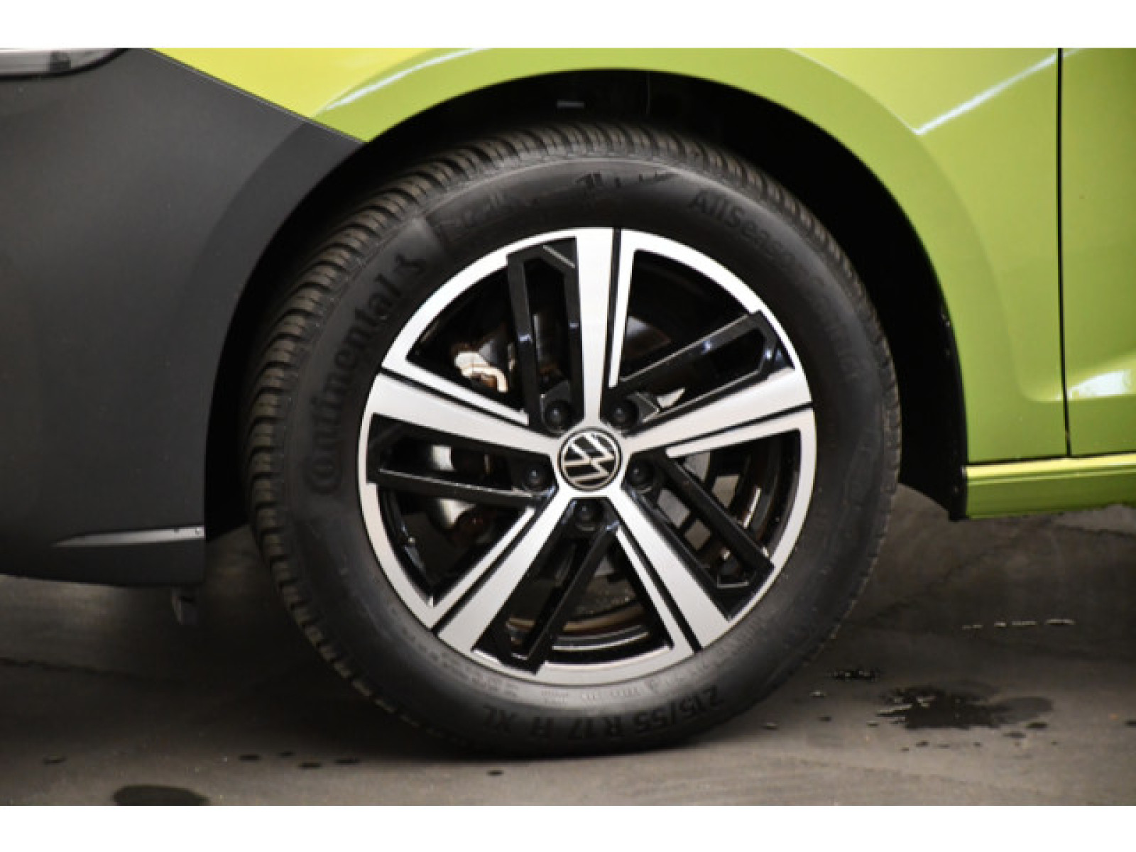 Volkswagen - Caddy_12