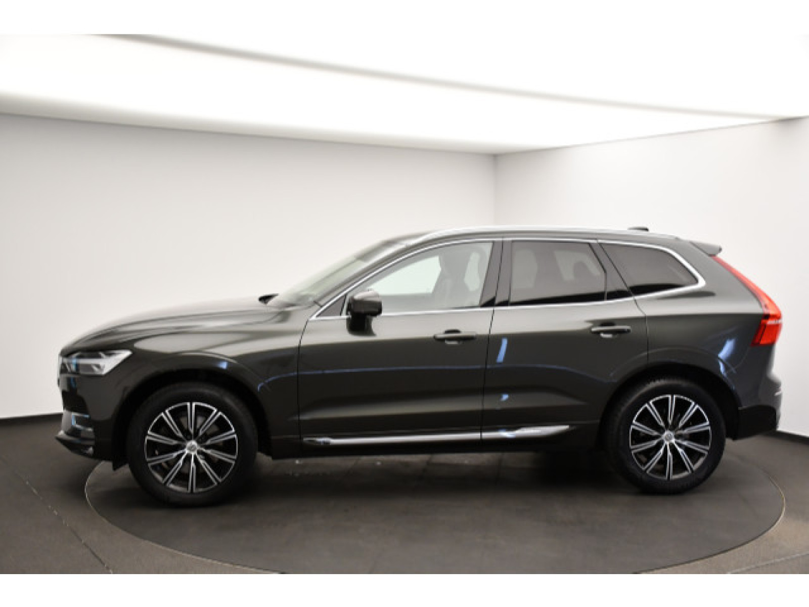 Volvo - XC60_16