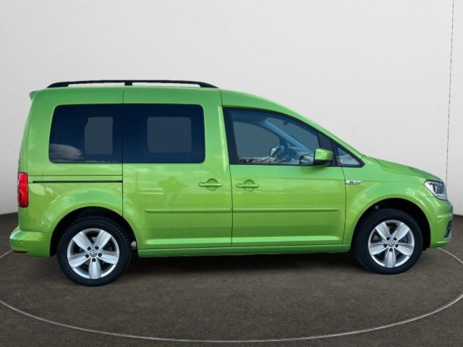 Volkswagen - Caddy_7