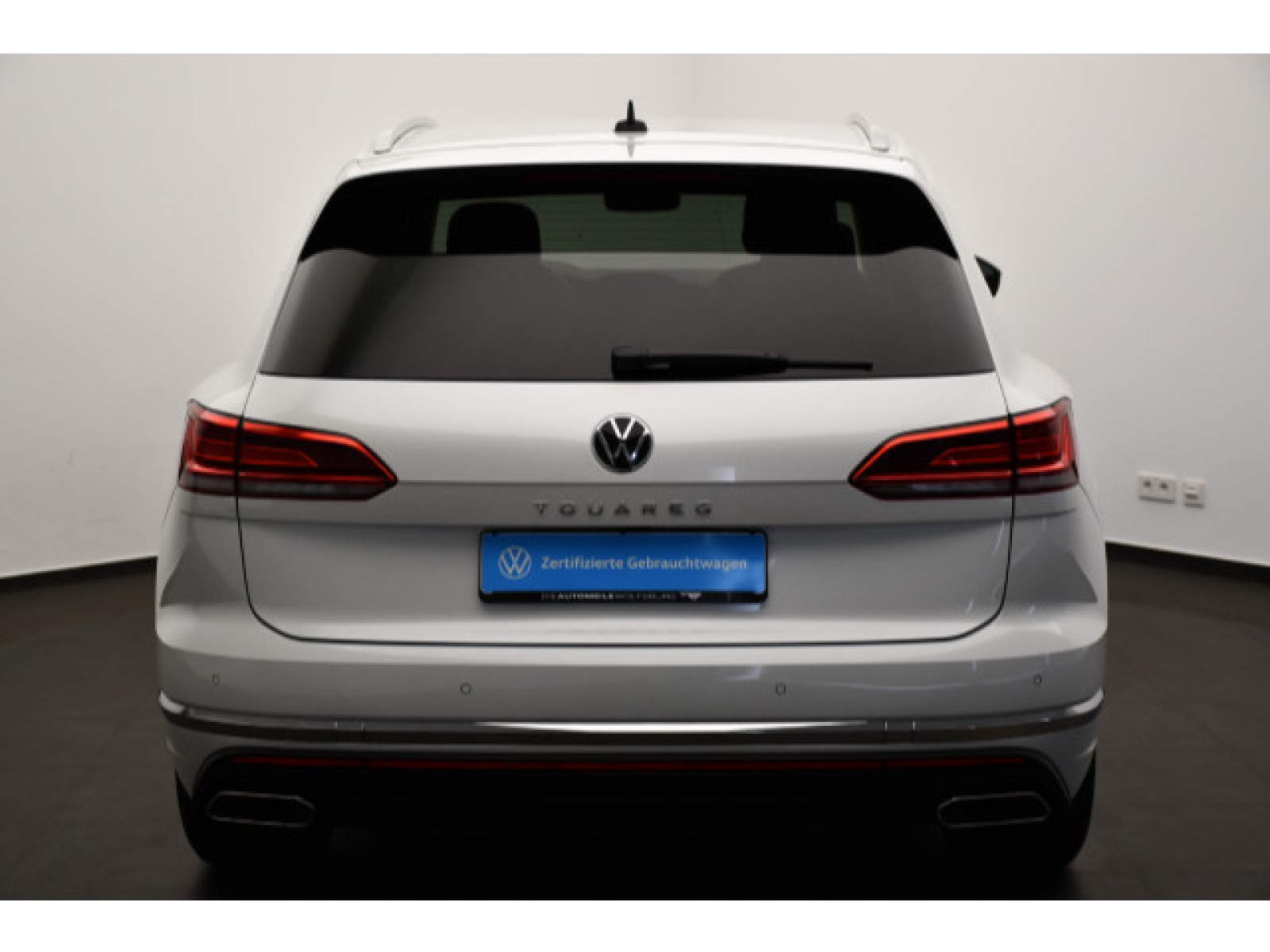 heckansicht-aussen heckansicht-aussen