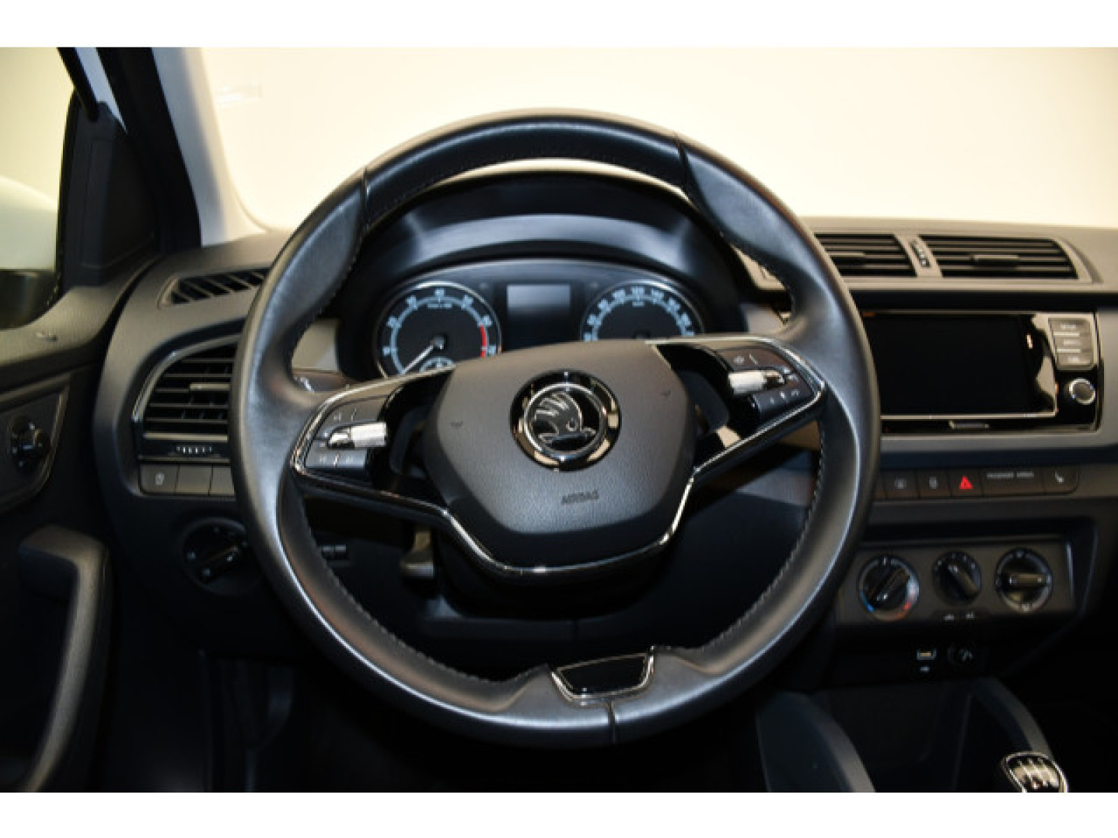 Škoda - Fabia_5