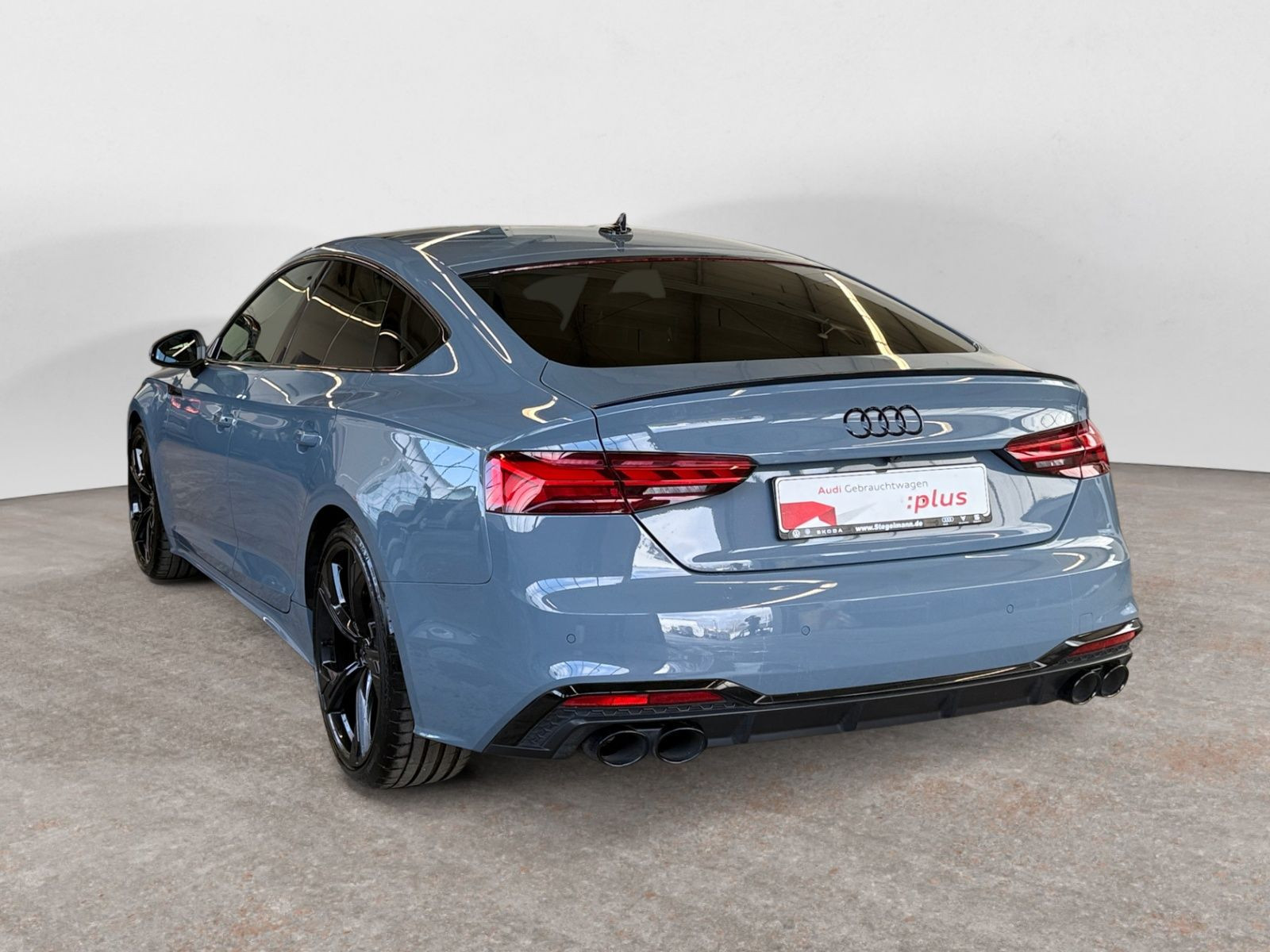 diagonalansicht-hinten-aussen