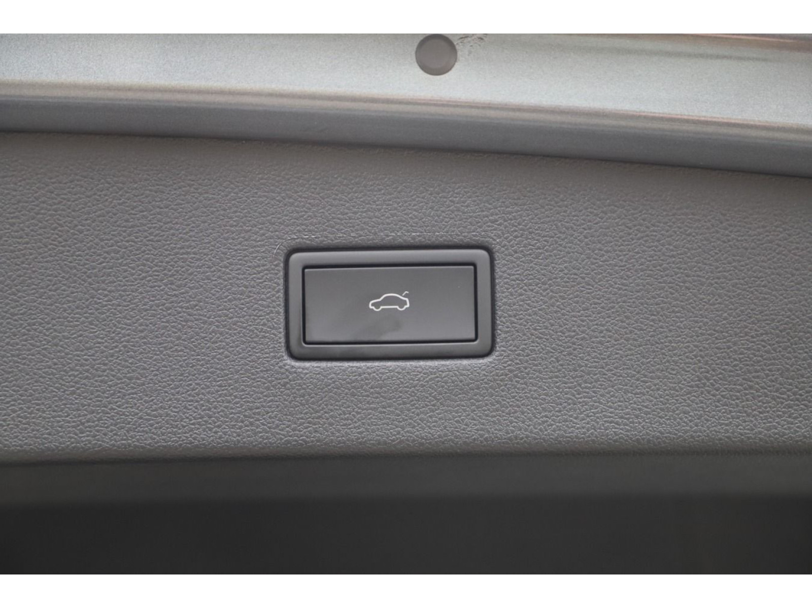 Volkswagen - Tiguan Allspace_17