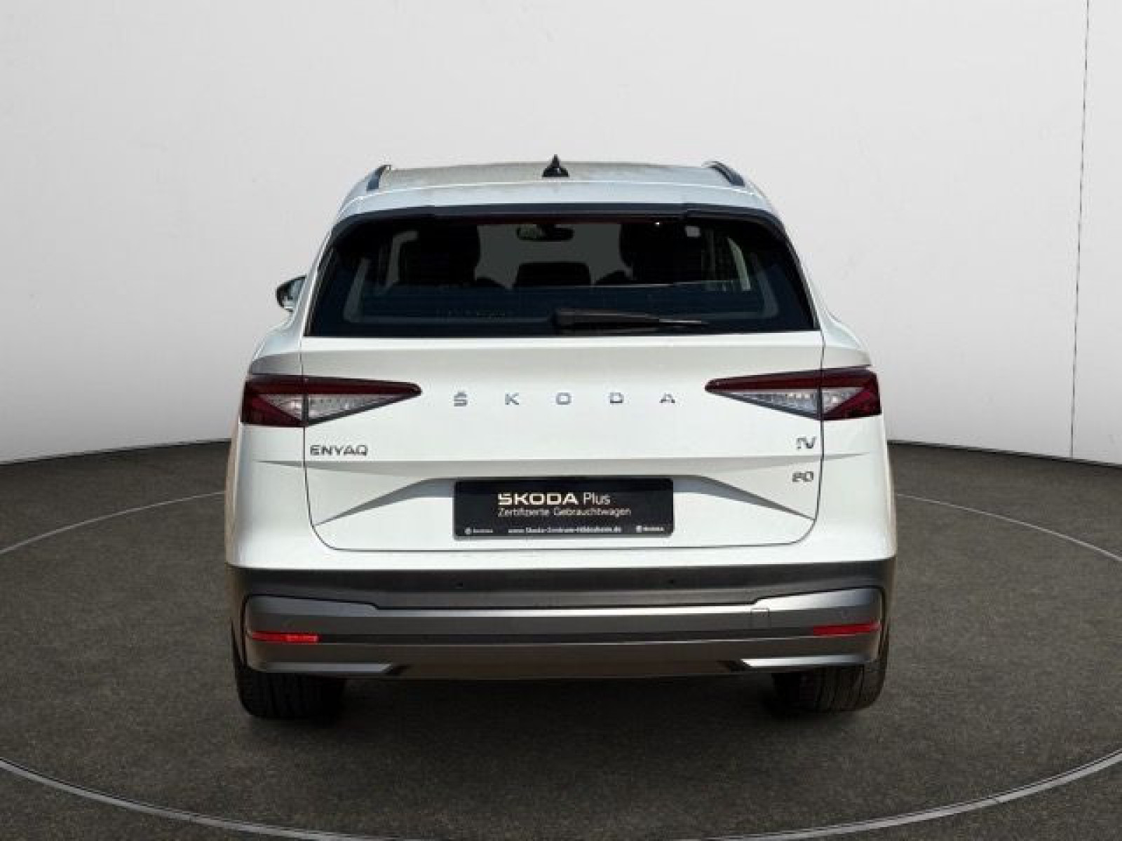 Škoda - Enyaq_8