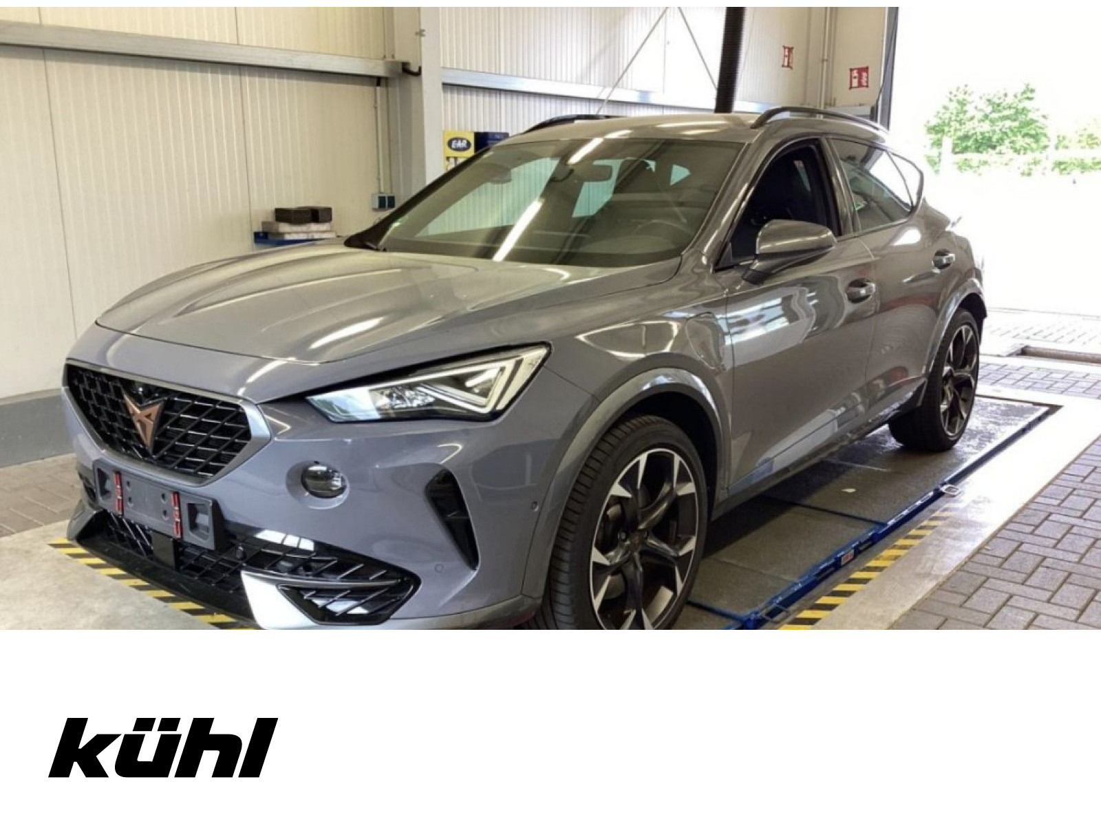 diagonal-frontansicht-aussen