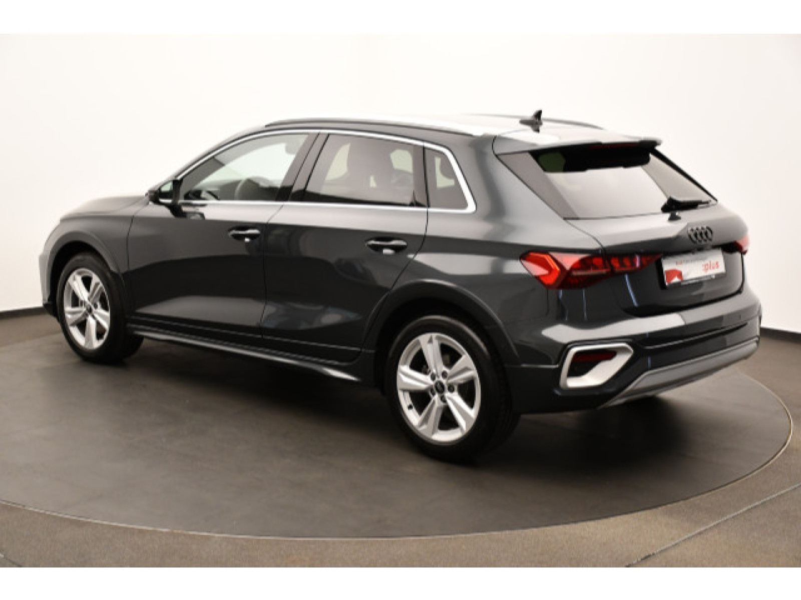 diagonalansicht-hinten-aussen