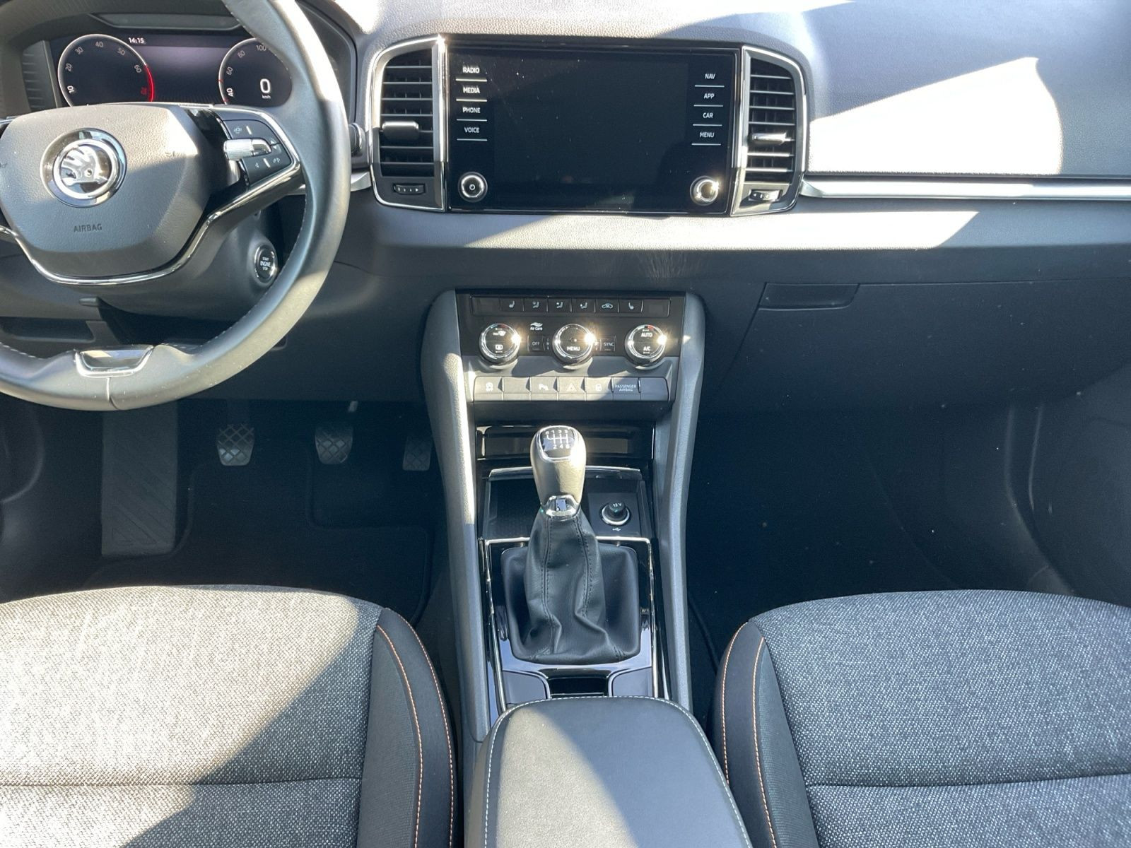 Škoda - Karoq_12