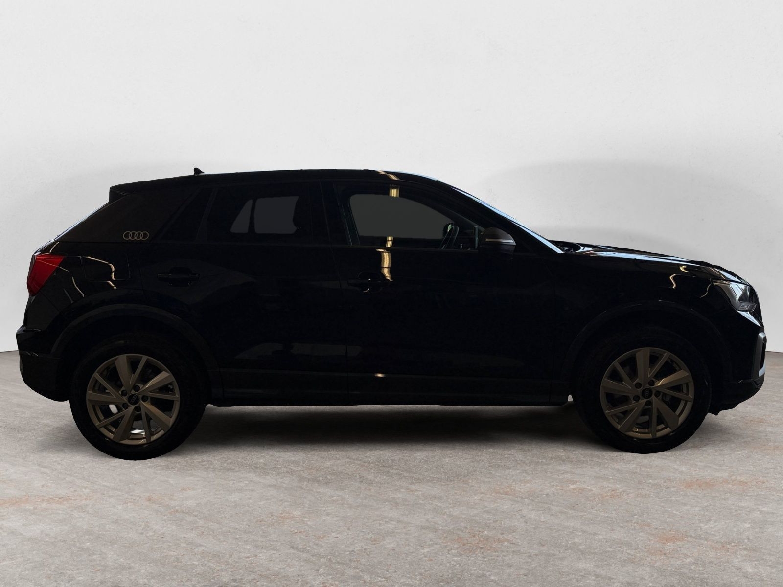 Audi - Q2_8