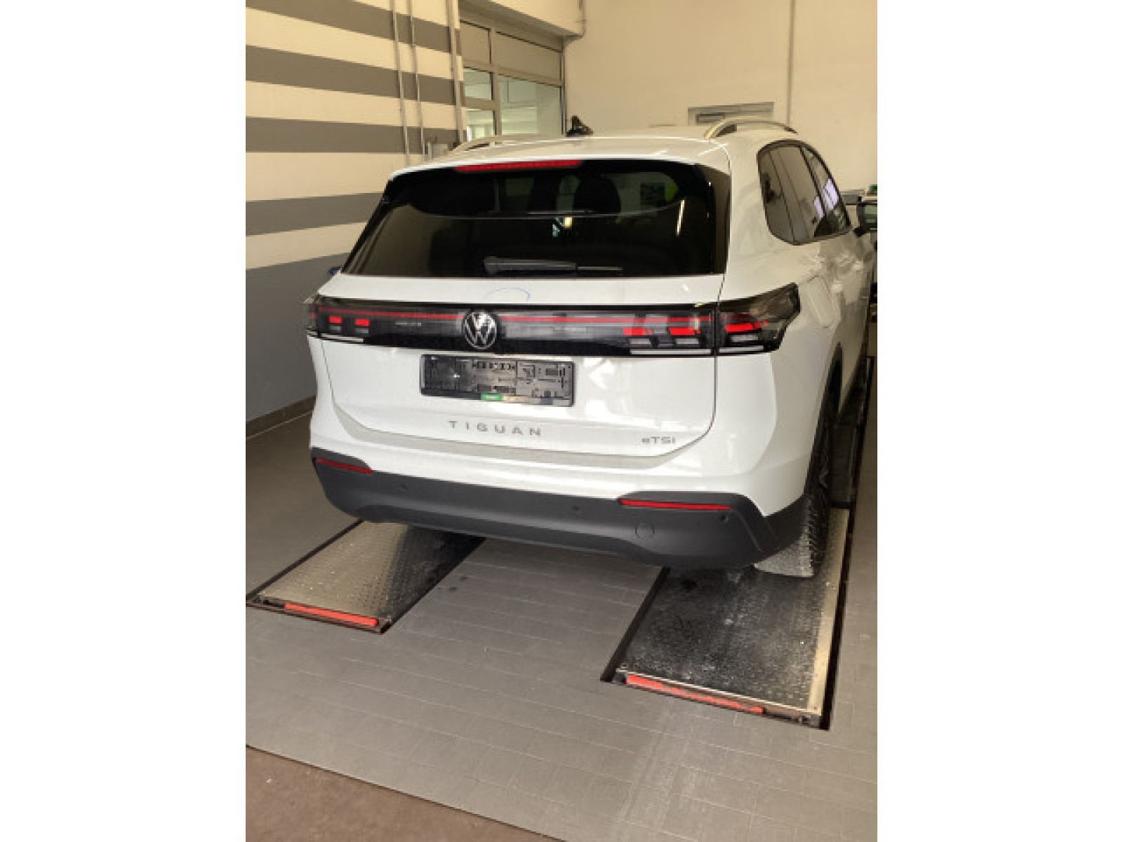 diagonalansicht-hinten-aussen