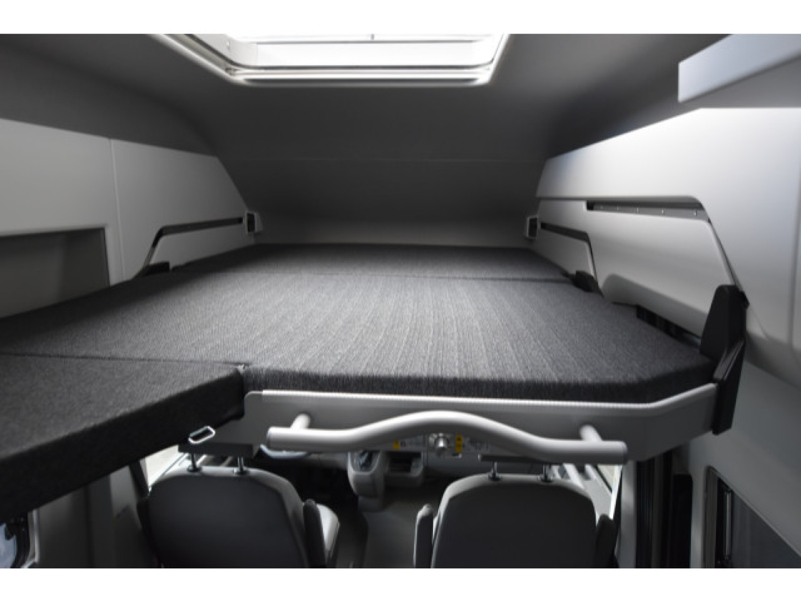 Volkswagen - California_11