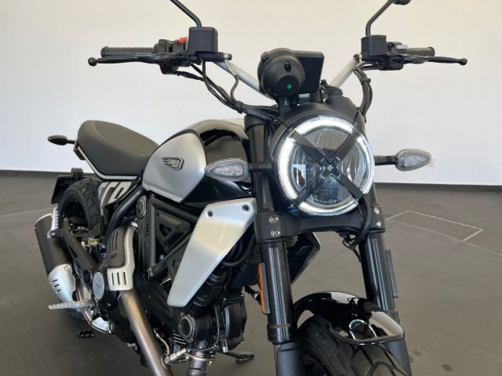 Ducati - Scrambler_8