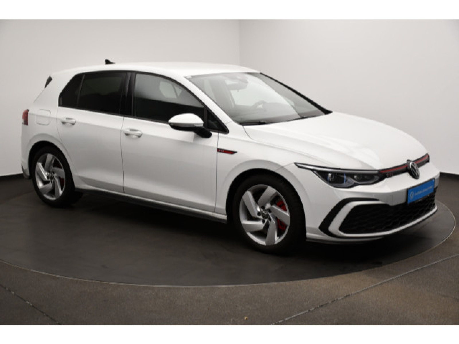 diagonal-frontansicht-aussen