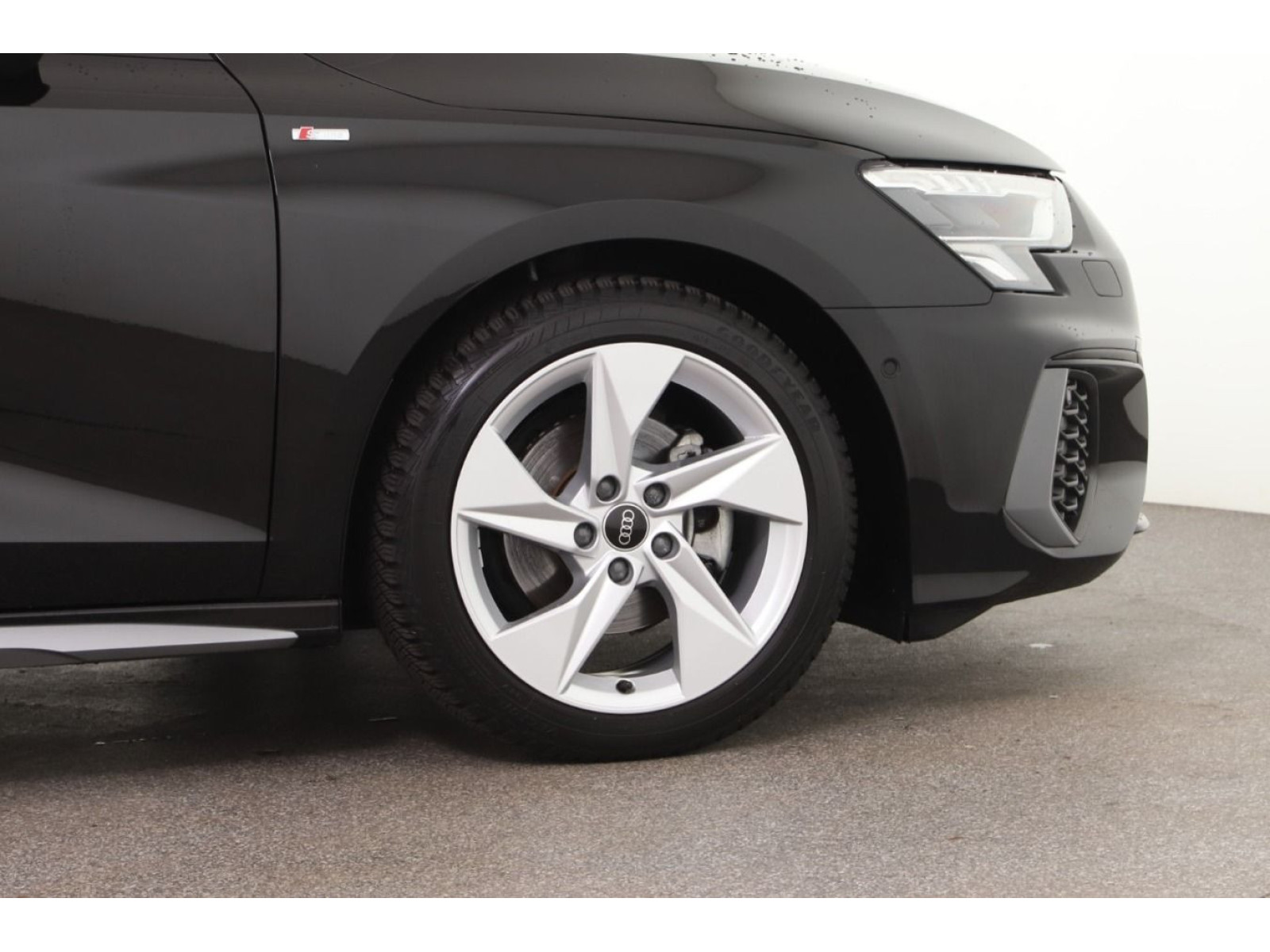 Audi - A3 Sportback_3