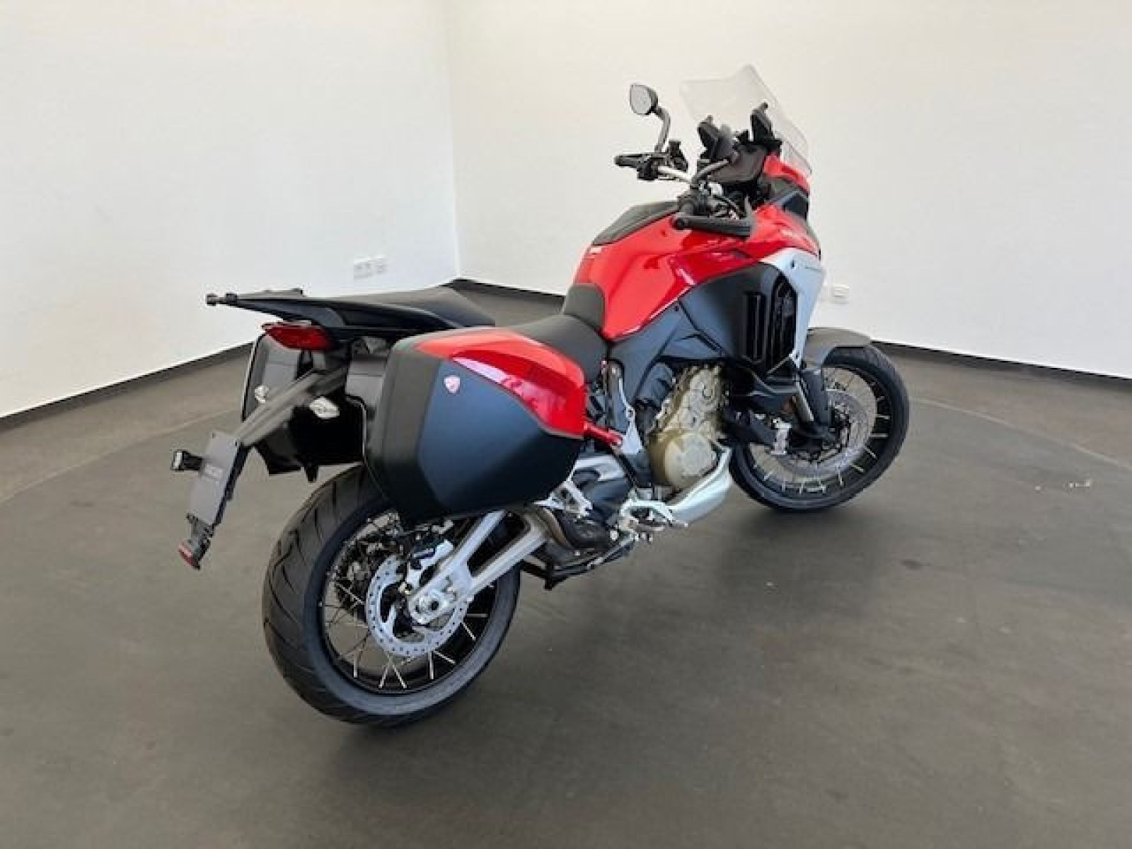 Ducati - Multistrada V4 S_5