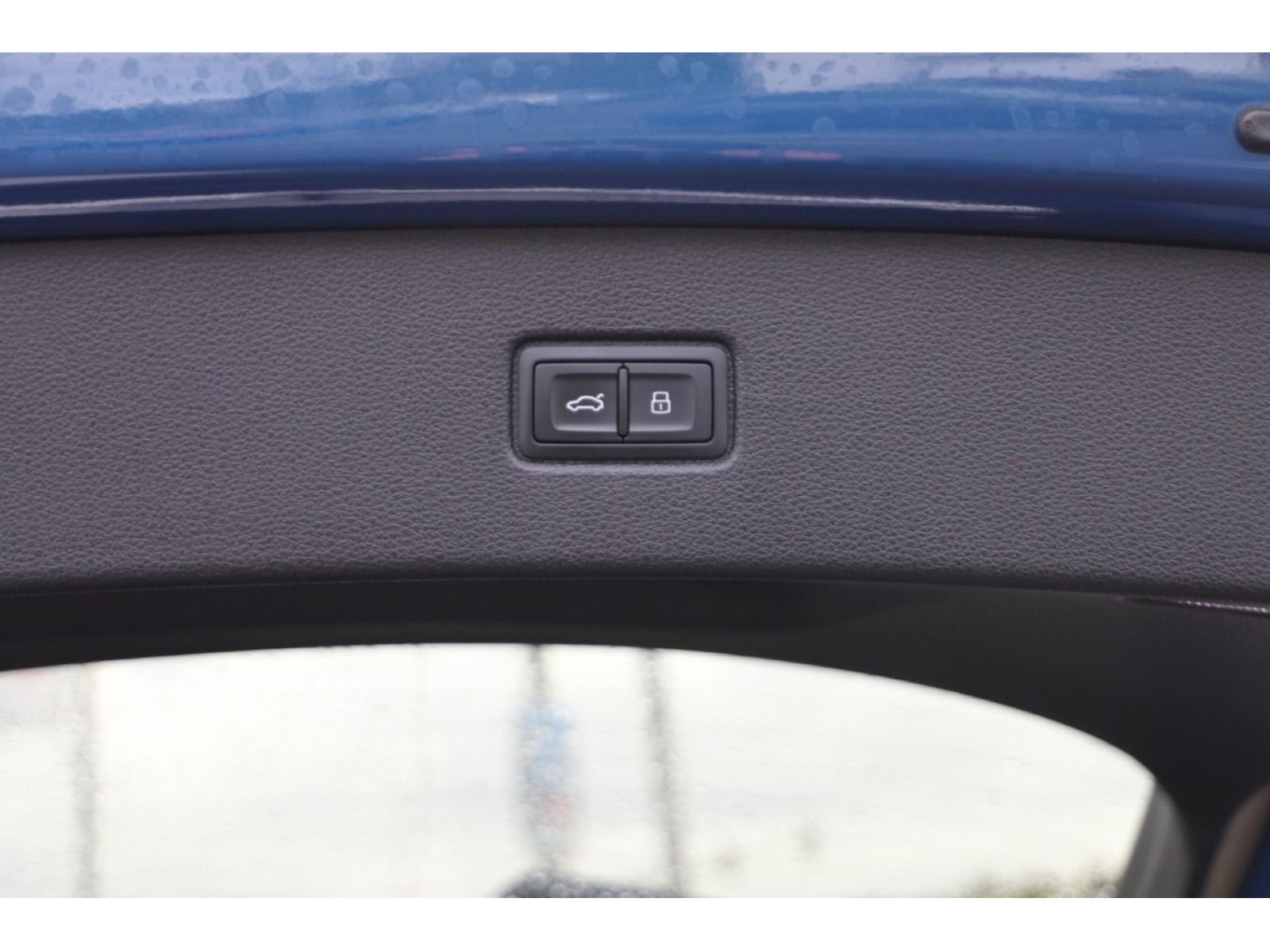 Audi - Q7_20 Audi - Q7_20