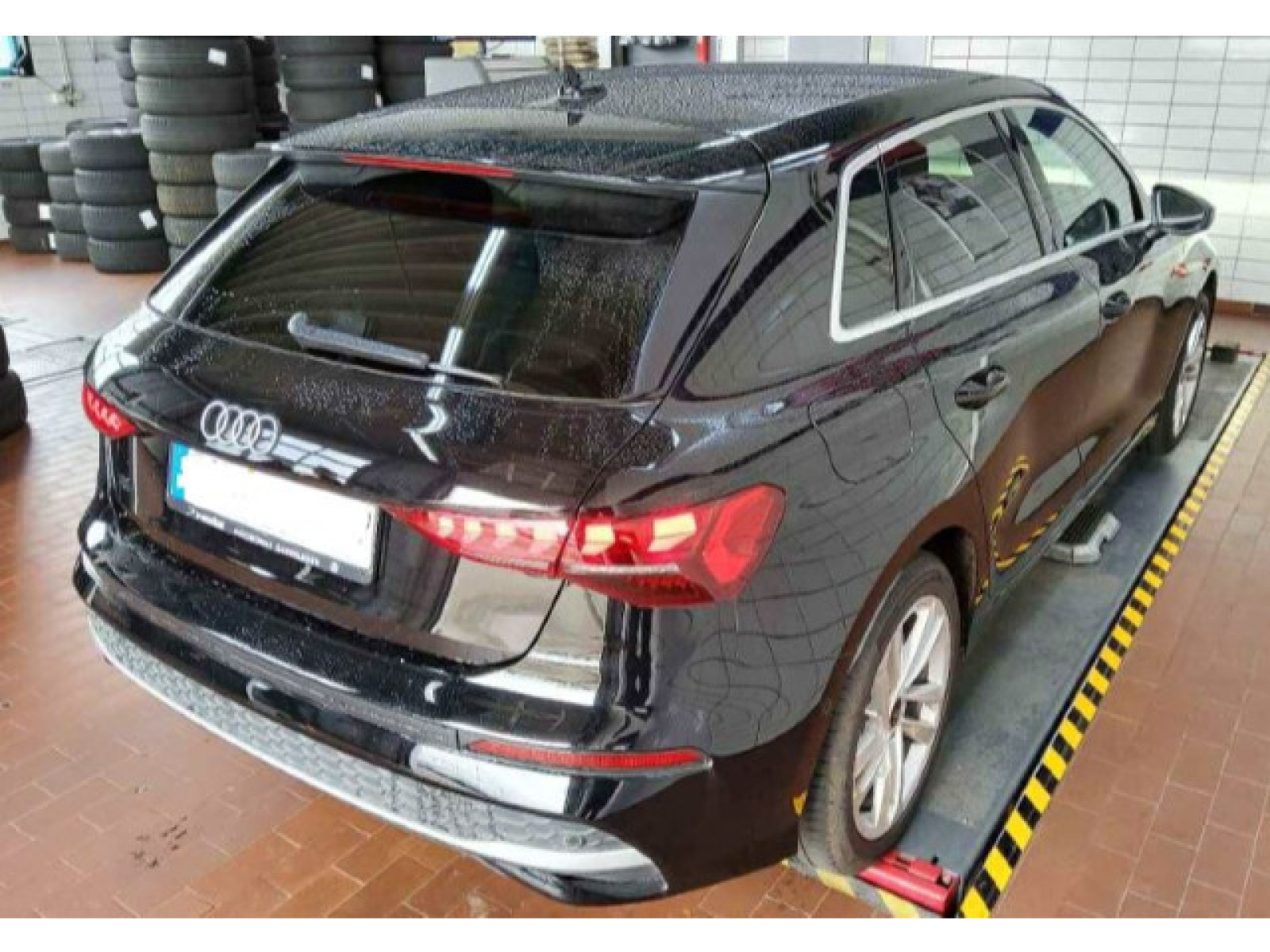 diagonalansicht-hinten-aussen diagonalansicht-hinten-aussen