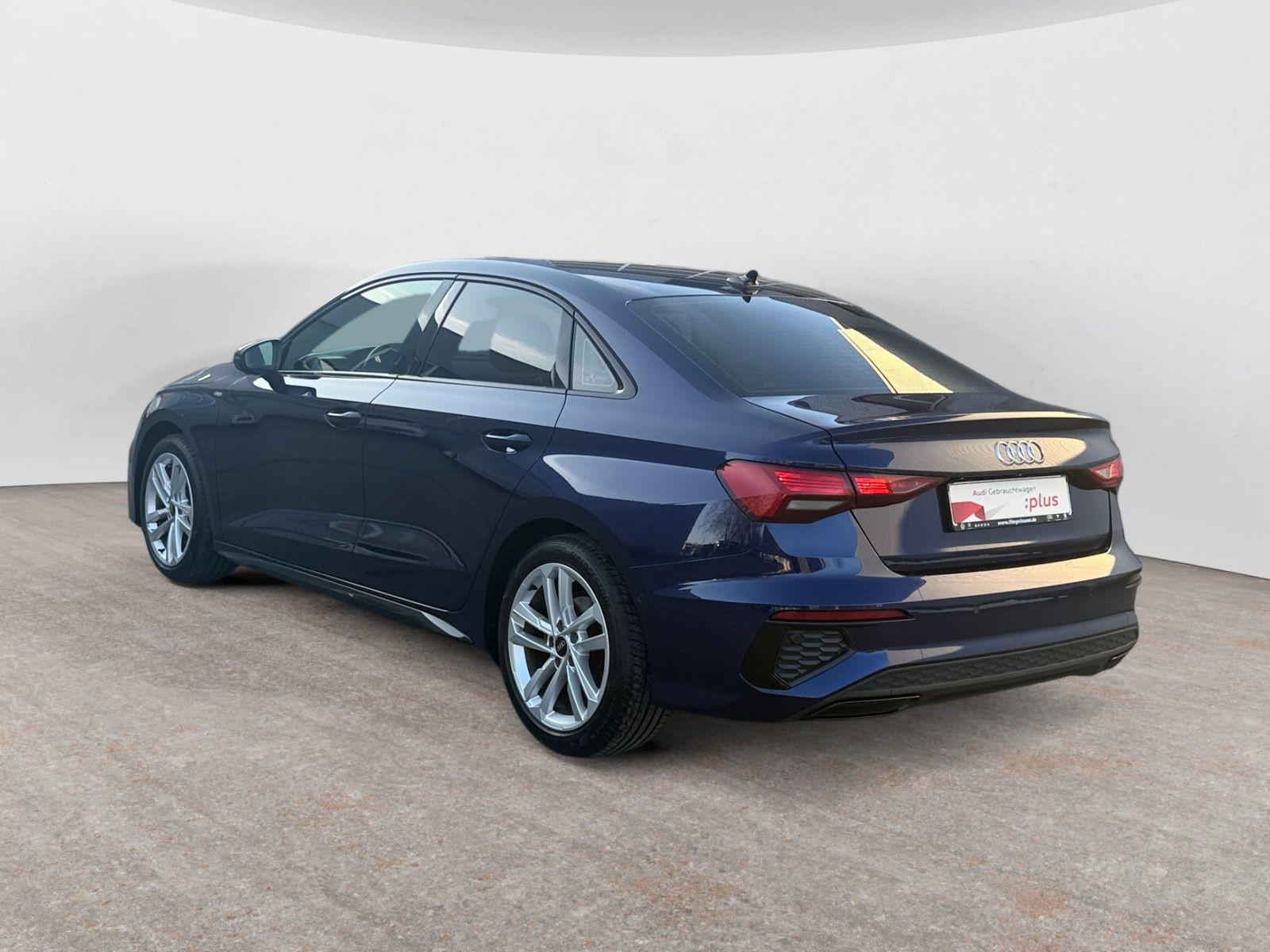 diagonalansicht-hinten-aussen