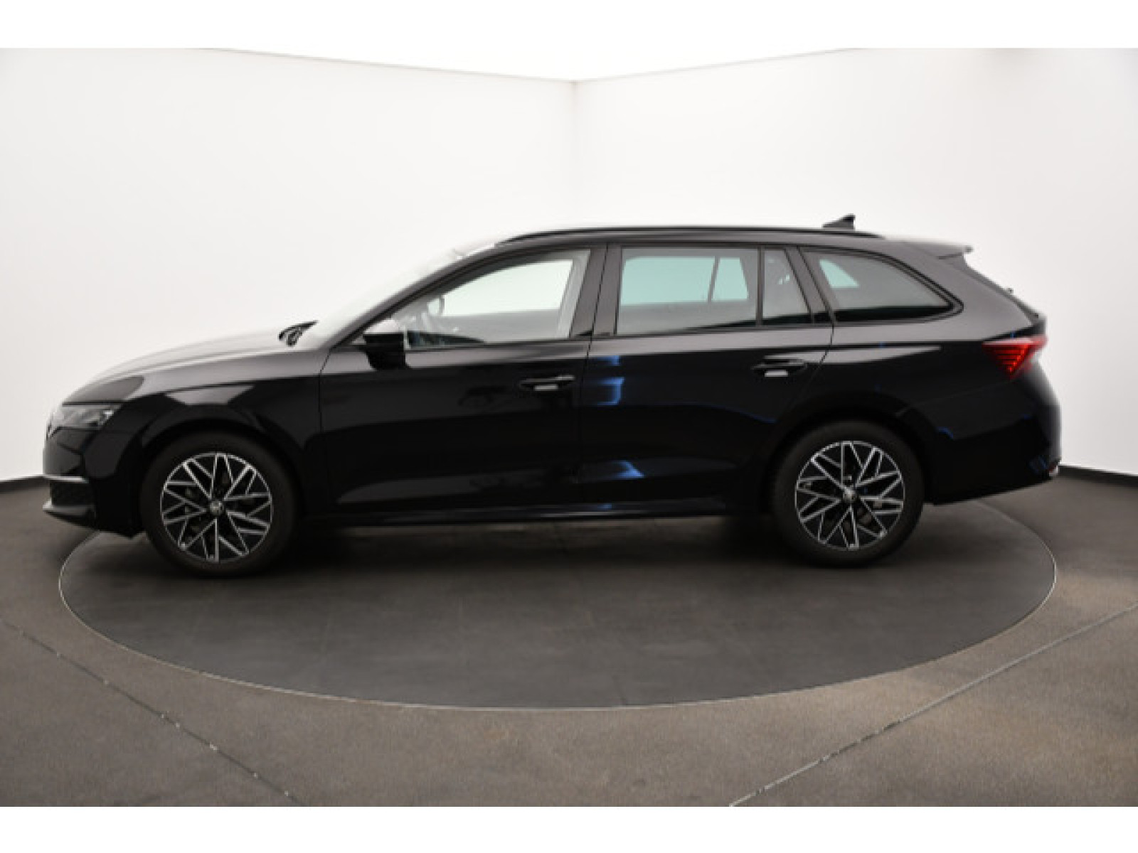 Škoda - Octavia_16