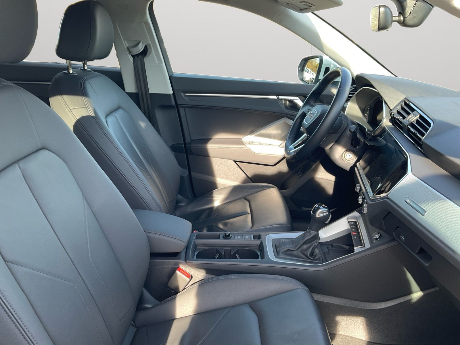 Audi - Q3 Sportback_16