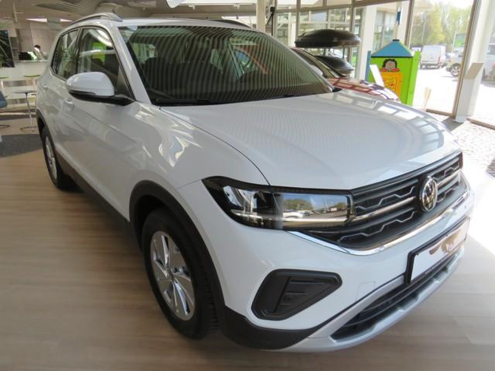 diagonal-frontansicht-aussen