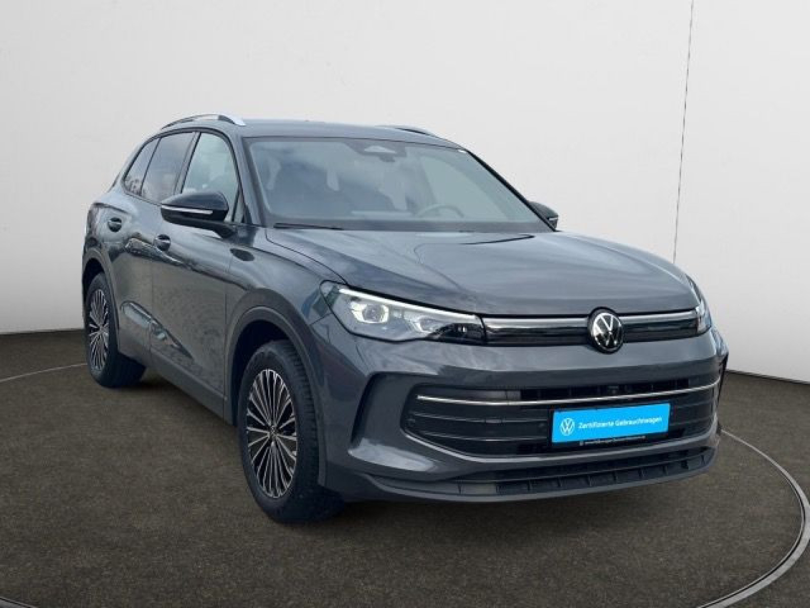 diagonal-frontansicht-aussen diagonal-frontansicht-aussen