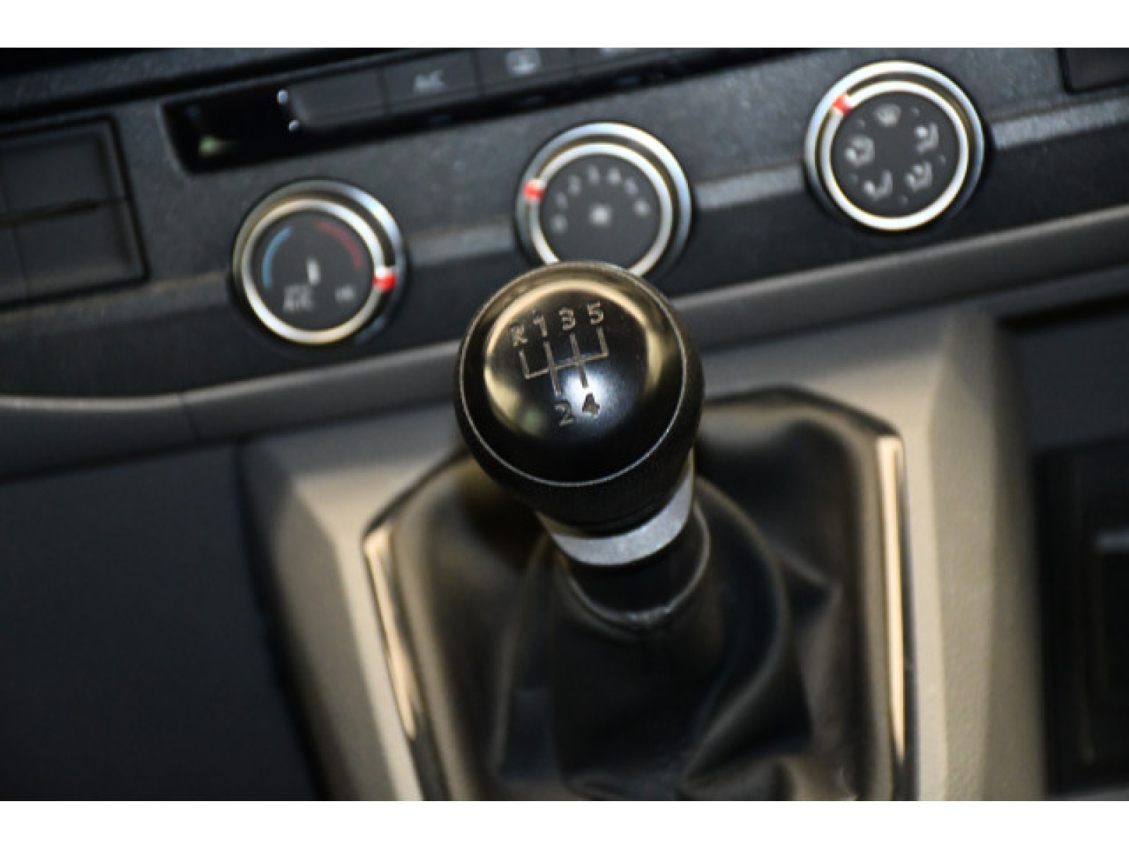 Volkswagen - T6.1 Kombi_6