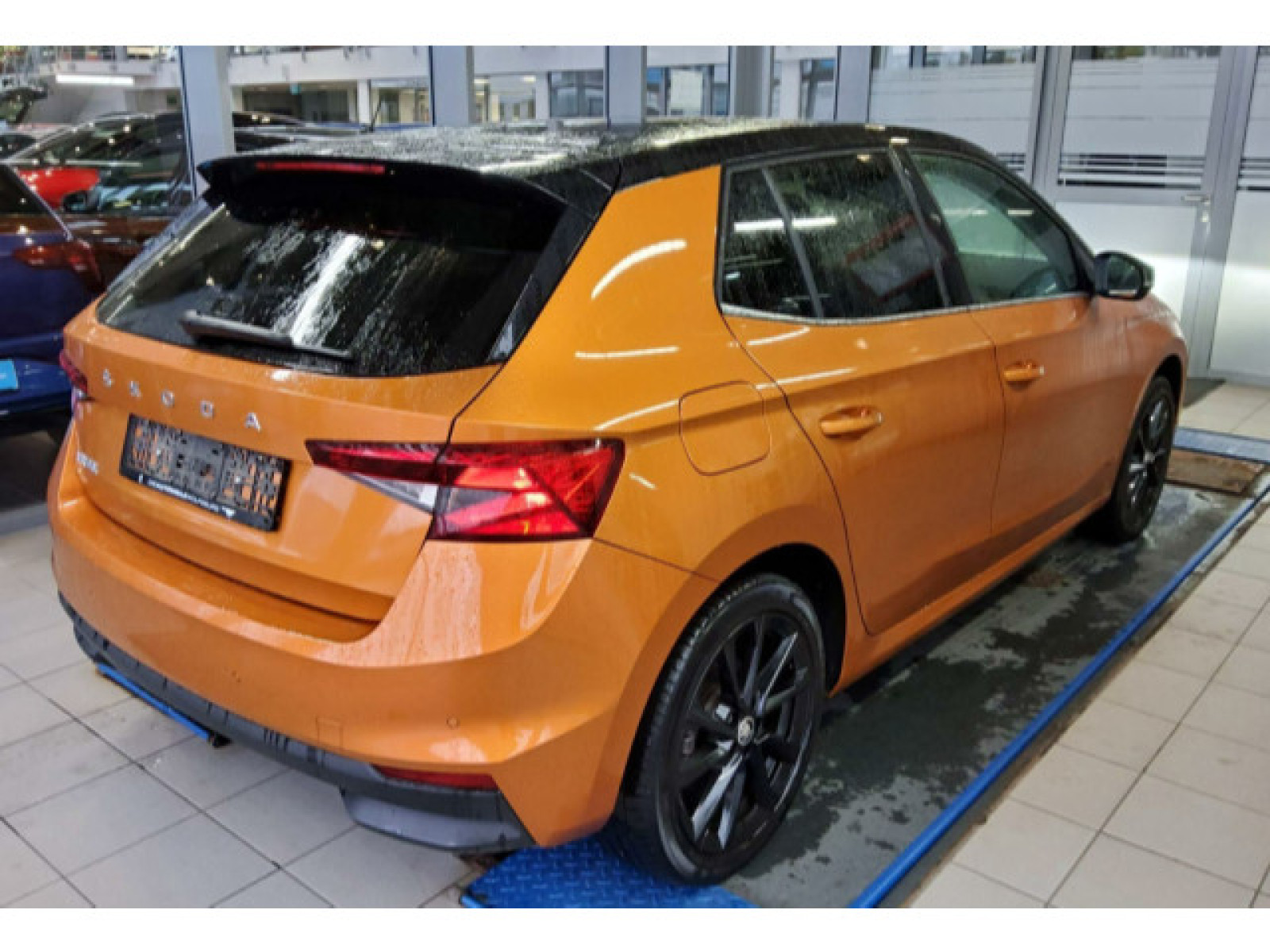 diagonalansicht-hinten-aussen