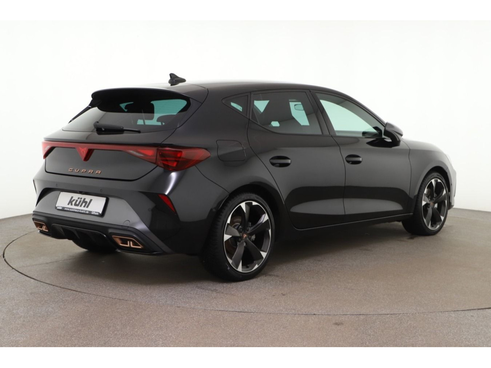 diagonalansicht-hinten-aussen