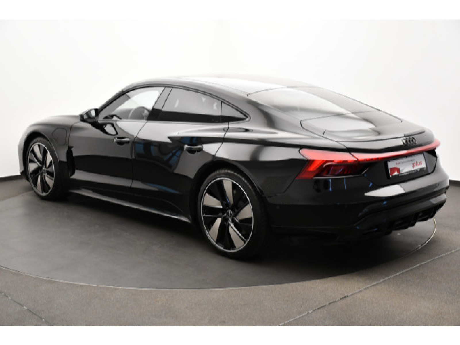 diagonalansicht-hinten-aussen diagonalansicht-hinten-aussen