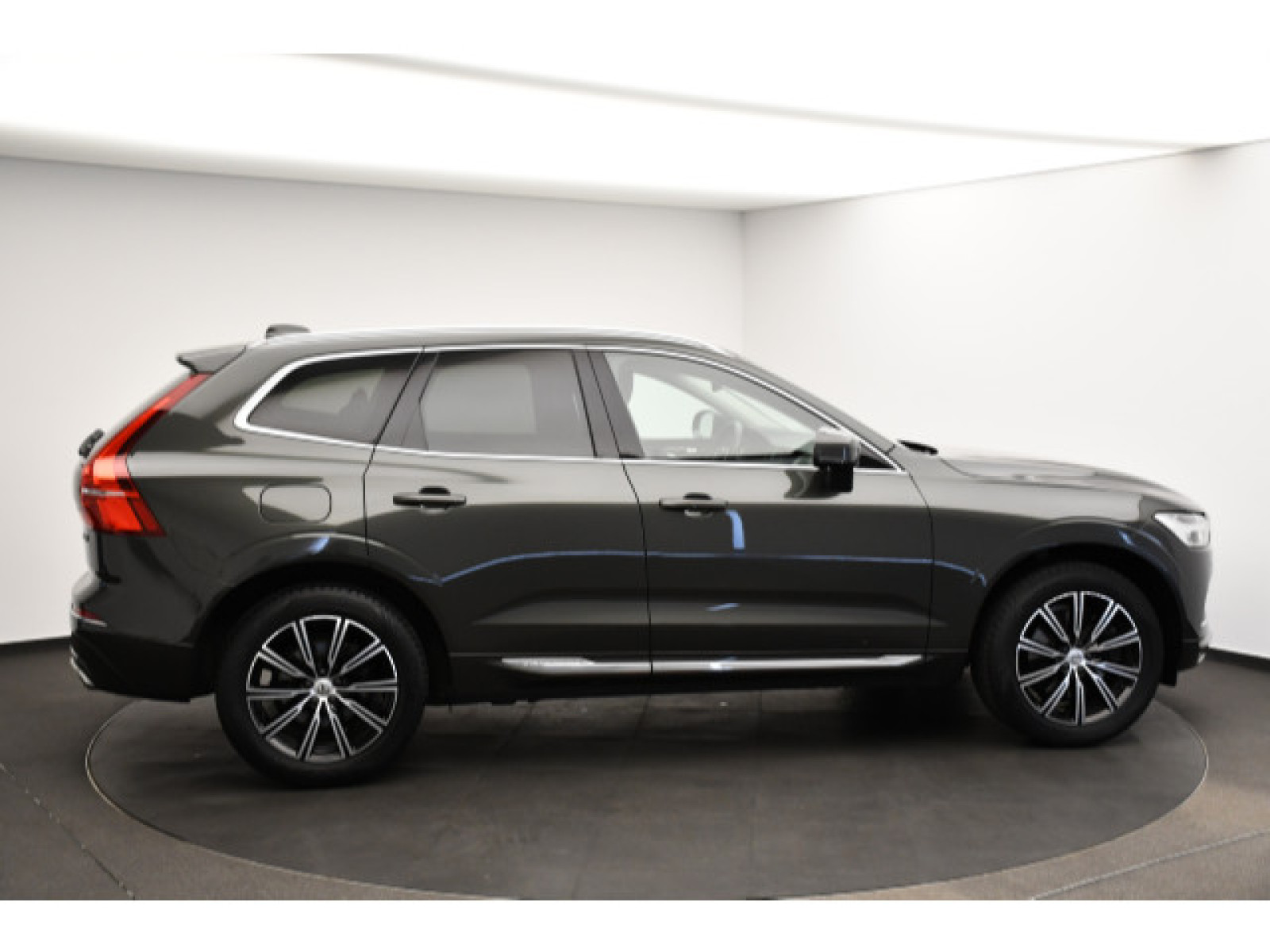 Volvo - XC60_17