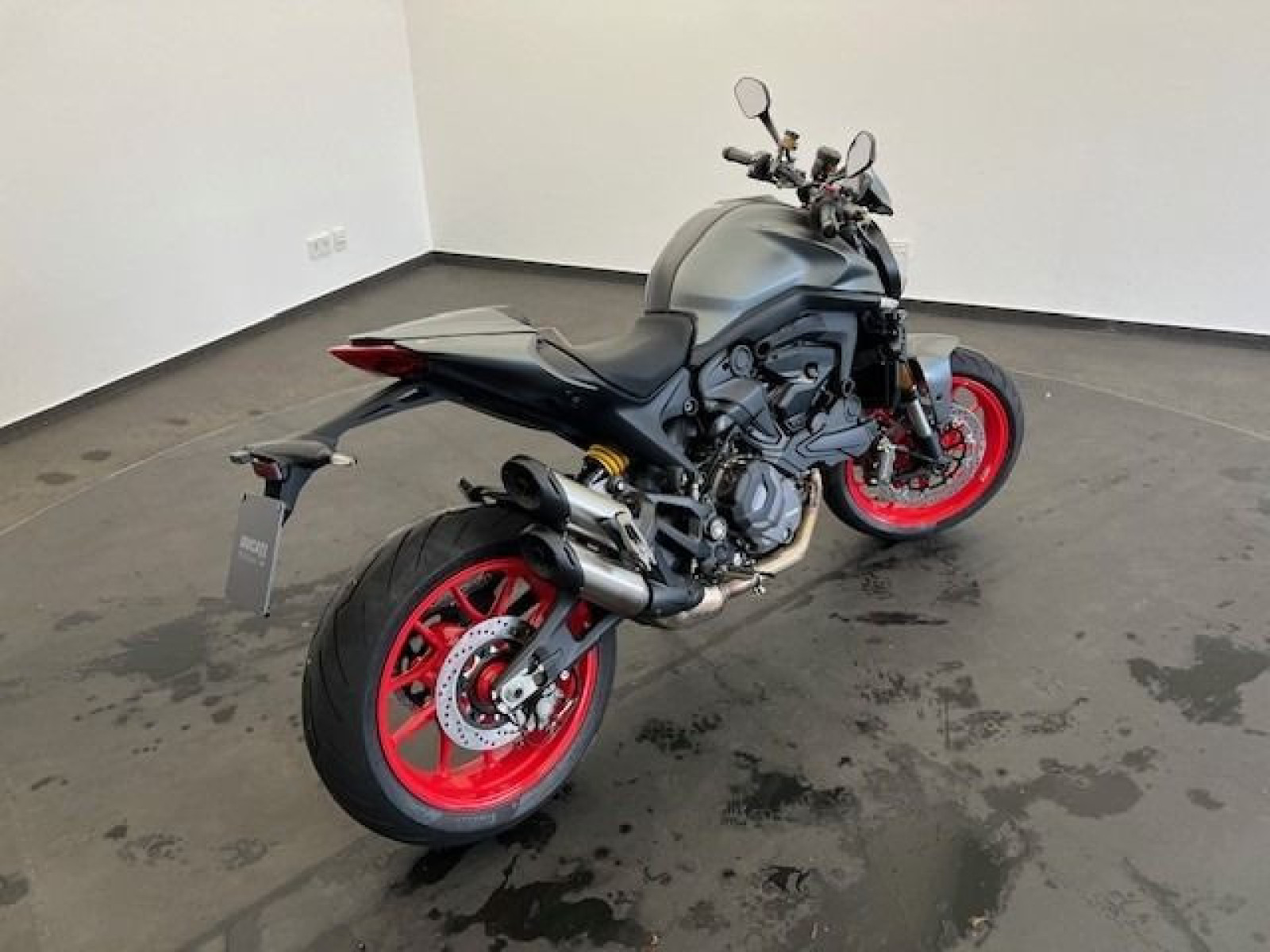 Ducati - Monster +_3 Ducati - Monster +_3