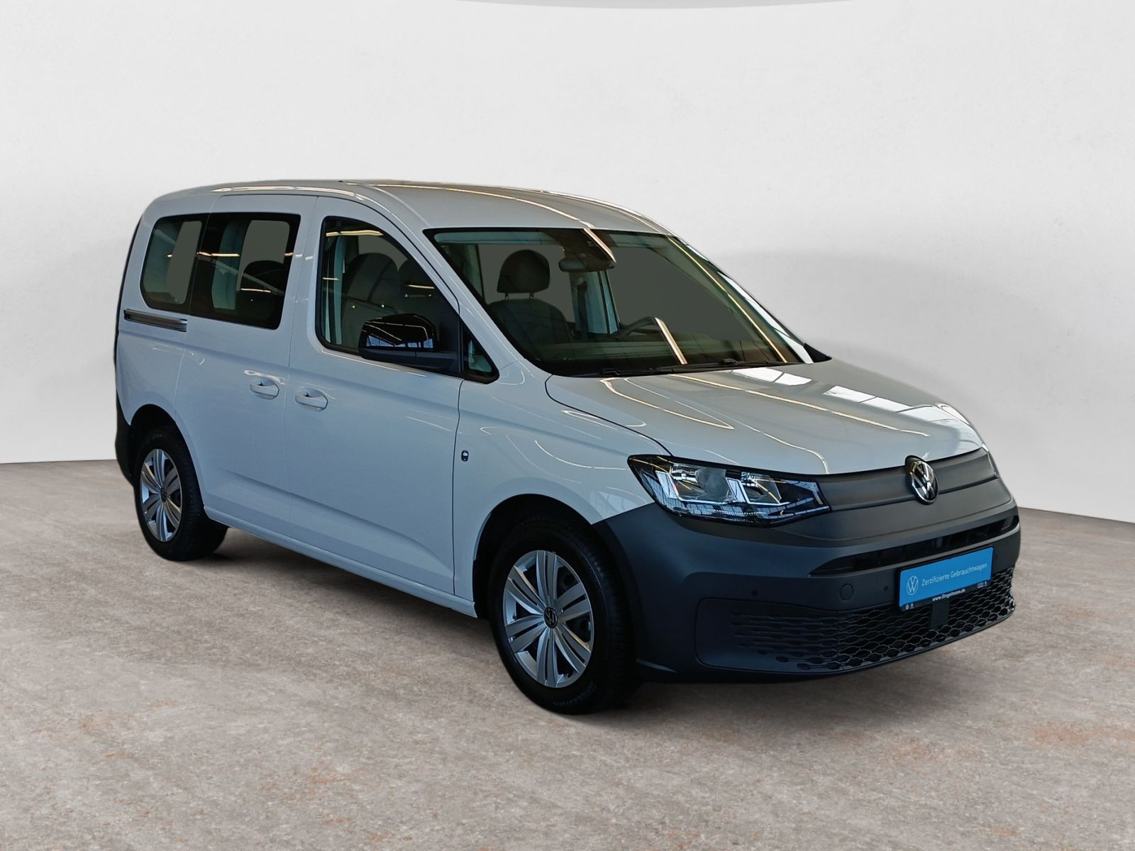 diagonal-frontansicht-aussen