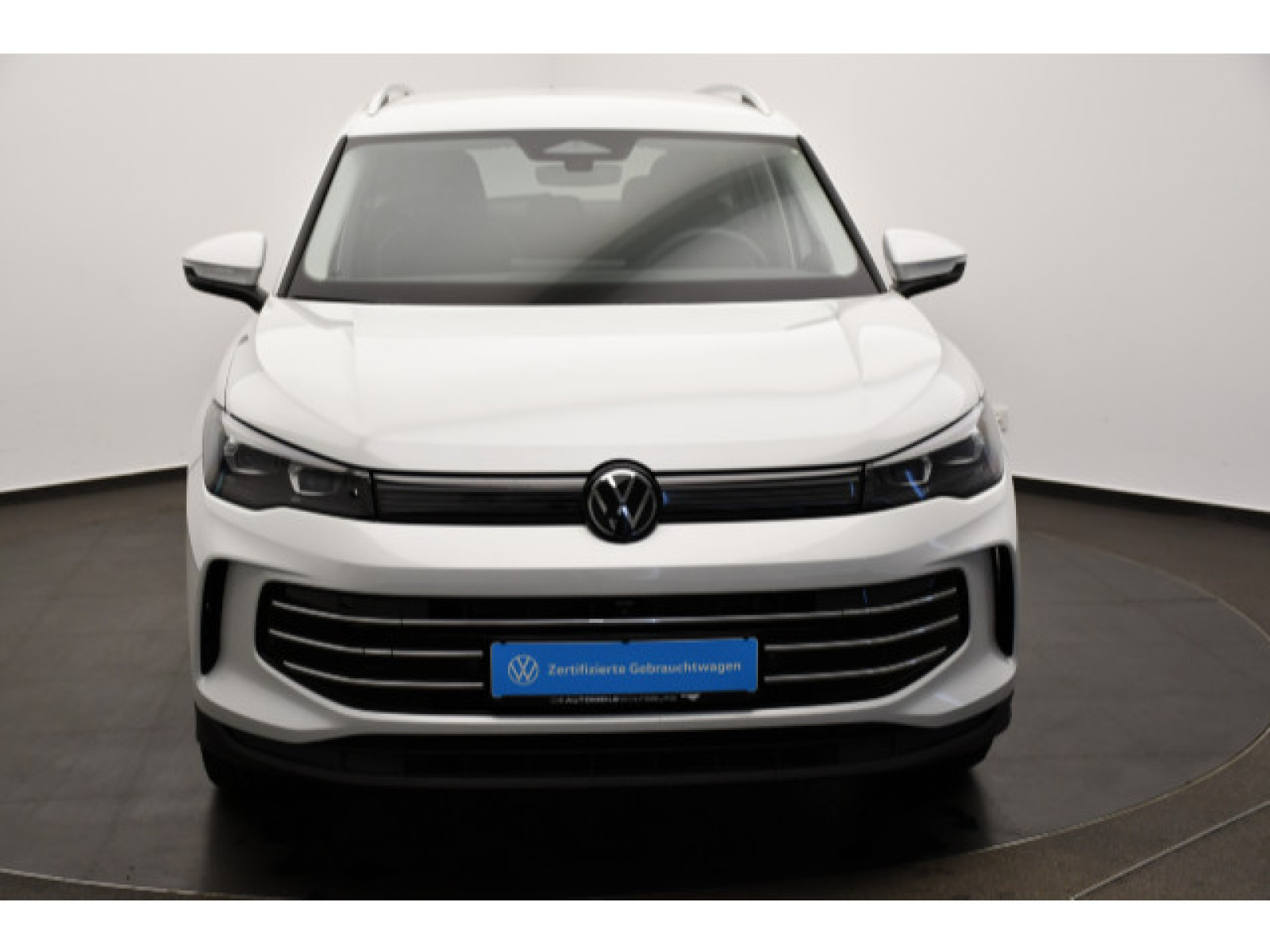 frontansicht-aussen frontansicht-aussen