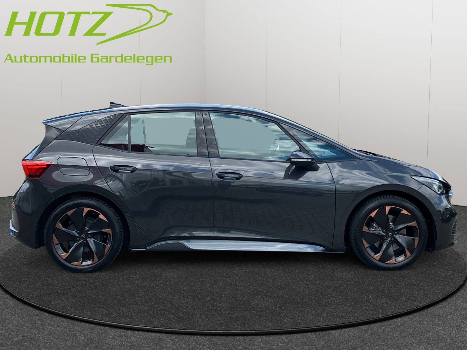 Cupra - Born_7