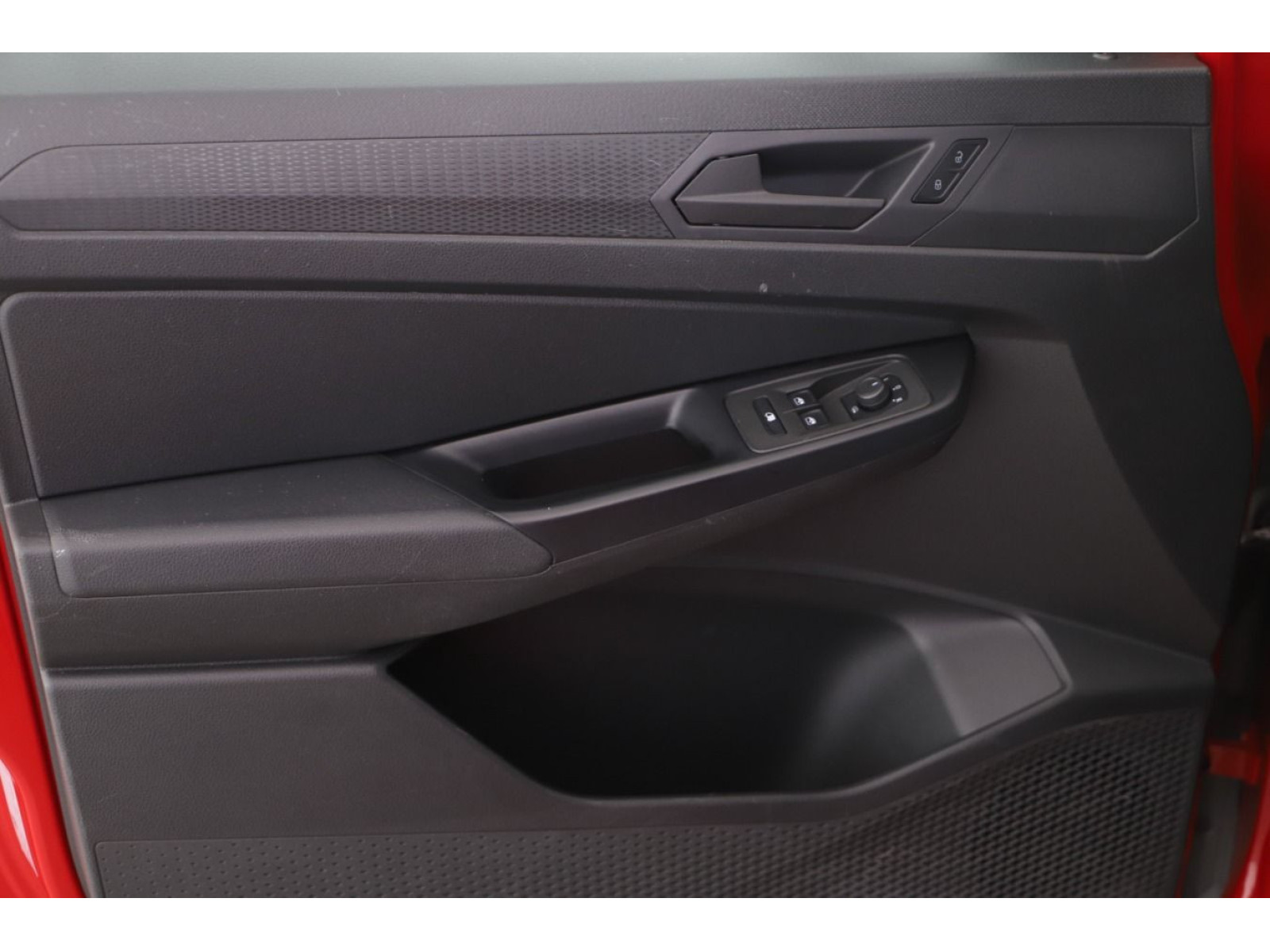 Volkswagen - Caddy_12