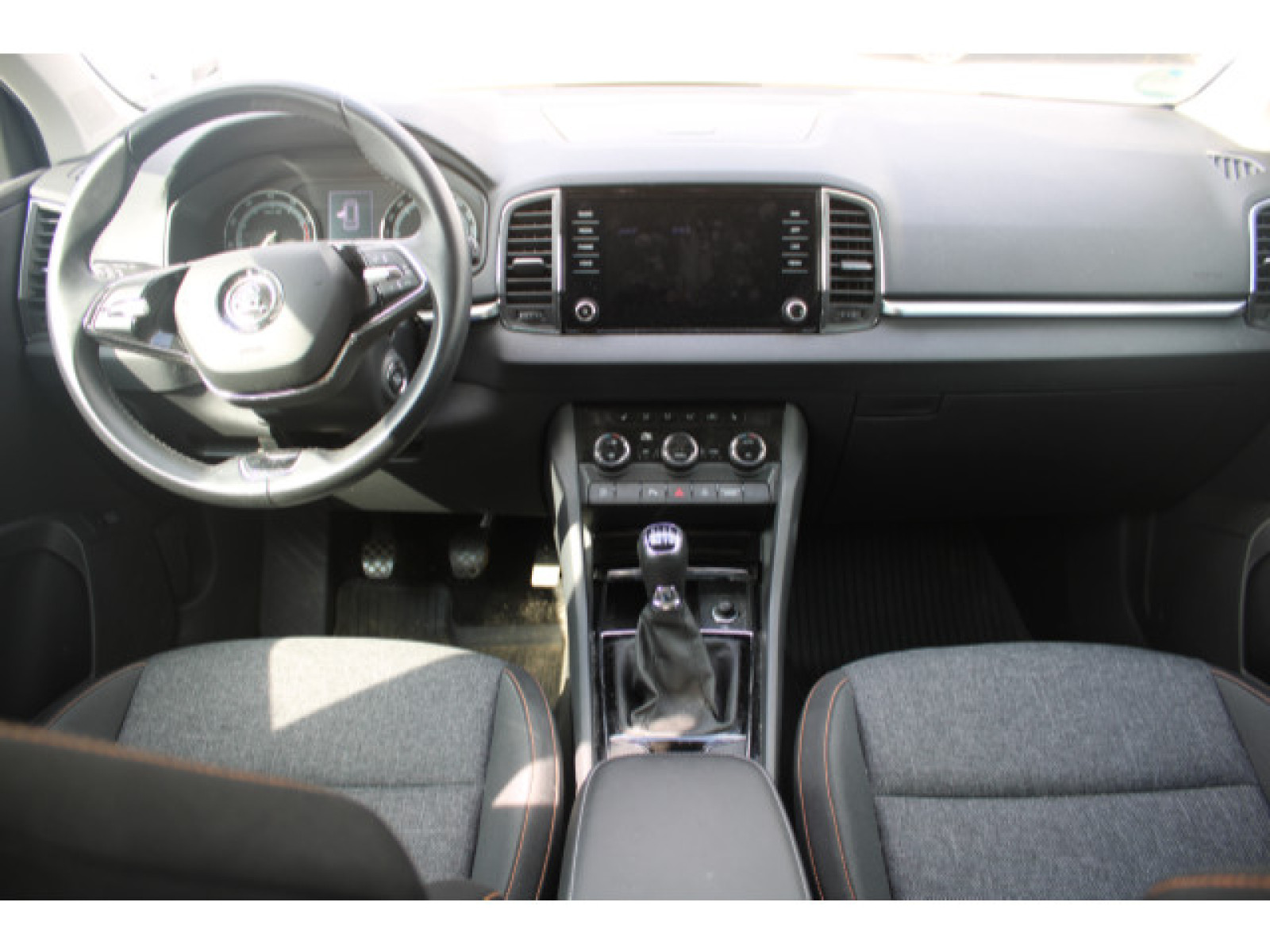 Škoda - Karoq_3