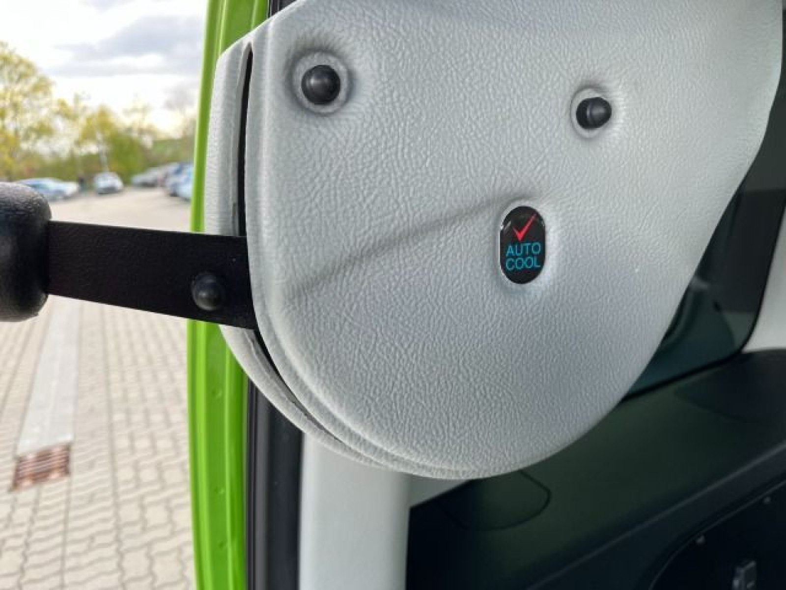 Volkswagen - Caddy_18