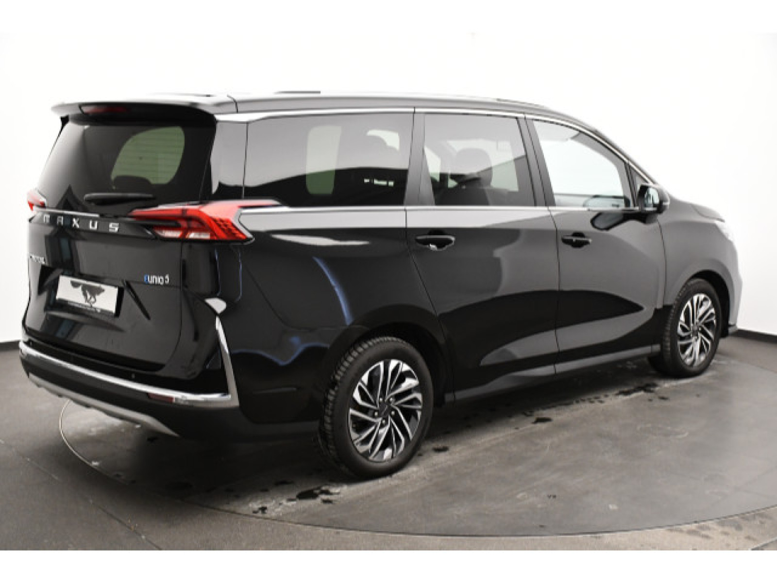 diagonalansicht-hinten-aussen