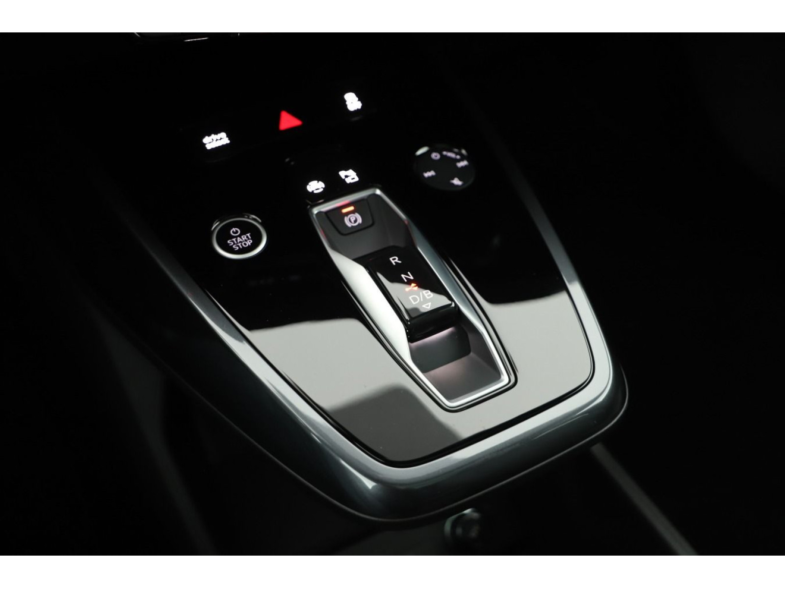 Audi - Q4 Sportback e-tron_15