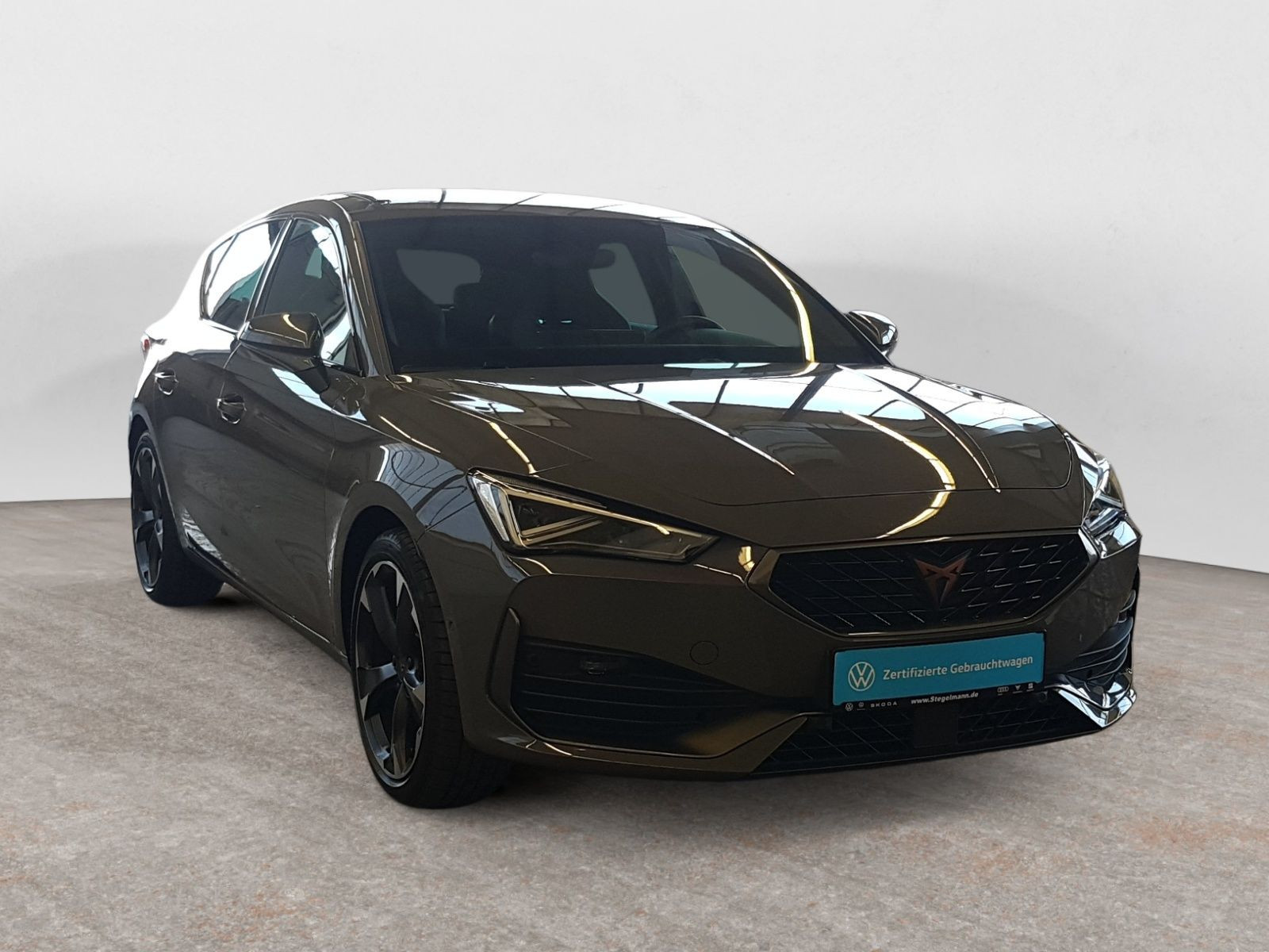 diagonal-frontansicht-aussen