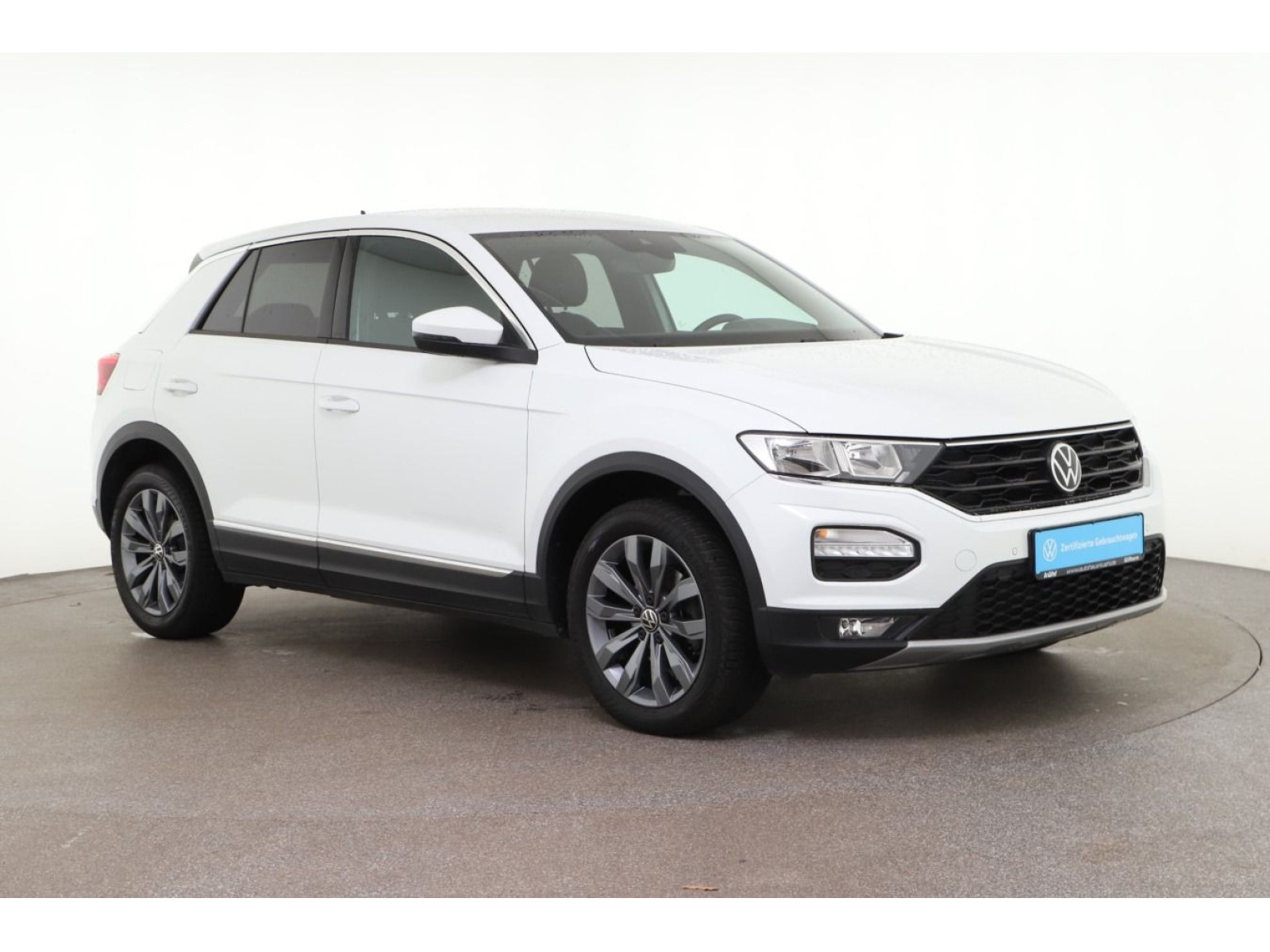 diagonal-frontansicht-aussen