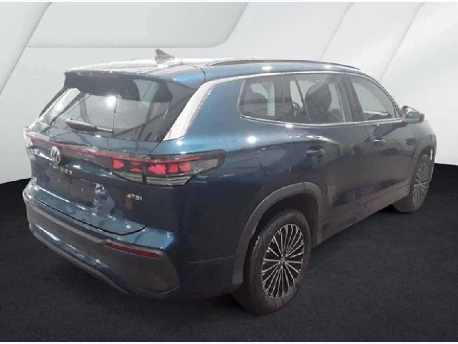 diagonalansicht-hinten-aussen